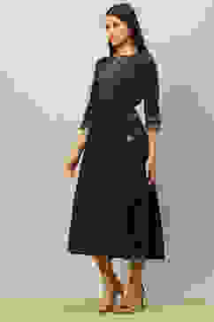 Black Viscose Shantoon Printed Tiered Dress image number 2