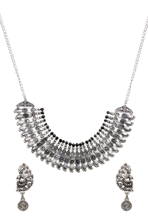 Silver Metal Brass Necklace image number 4