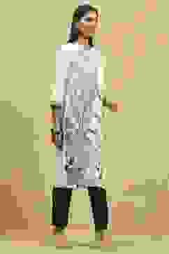 Off White Viscose Rayon Printed Straight Kurta image number 4