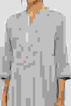 Sage Green Floral Straight Kurta image number 1