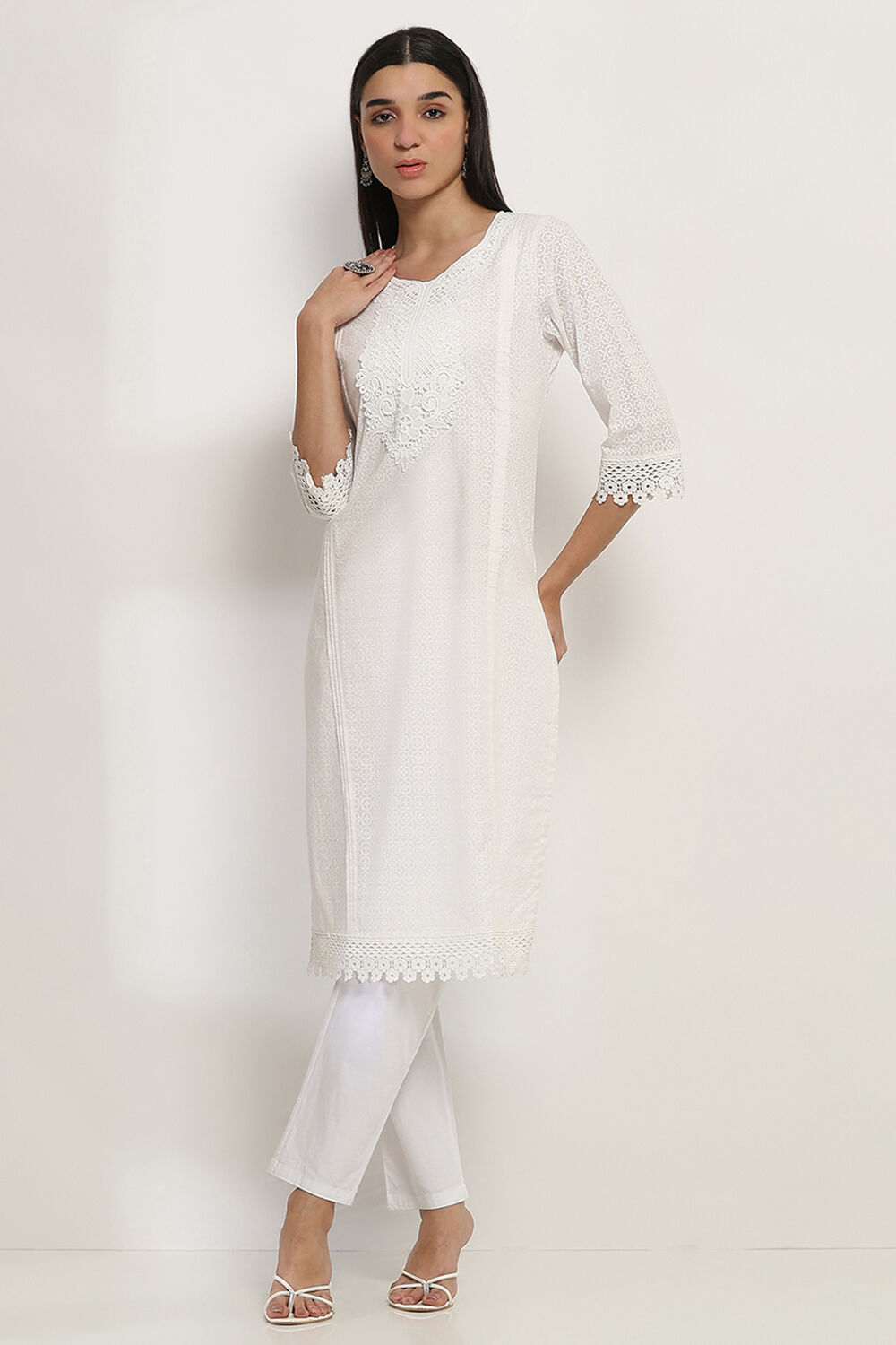 White Cotton Printed Straight Kurta image number 0