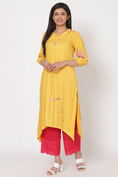 Yellow Viscose Asymmetric Kurta image number 2