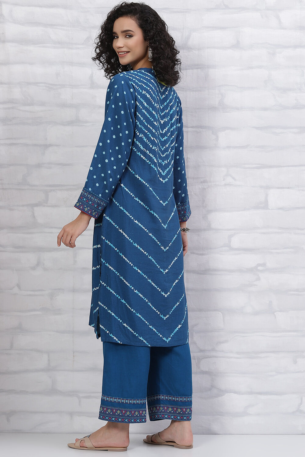Rangriti kurtis online shop
