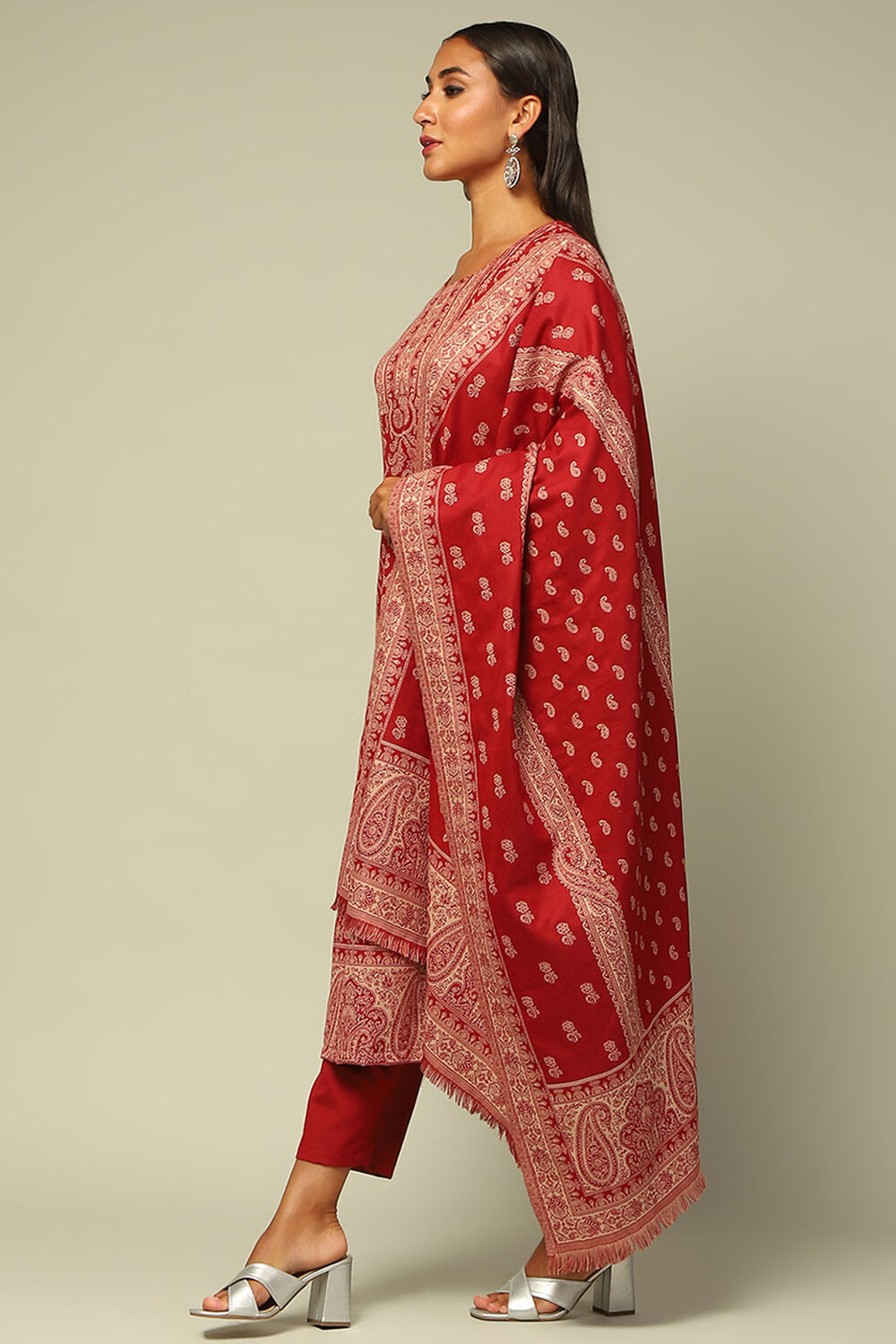 Red Acrylic Straight Yarn Dyed Kurta Palazzo Suit Set image number 3