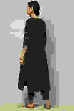 Black Viscose Blend Yarn Dyed Straight Festive Suit Set image number 4