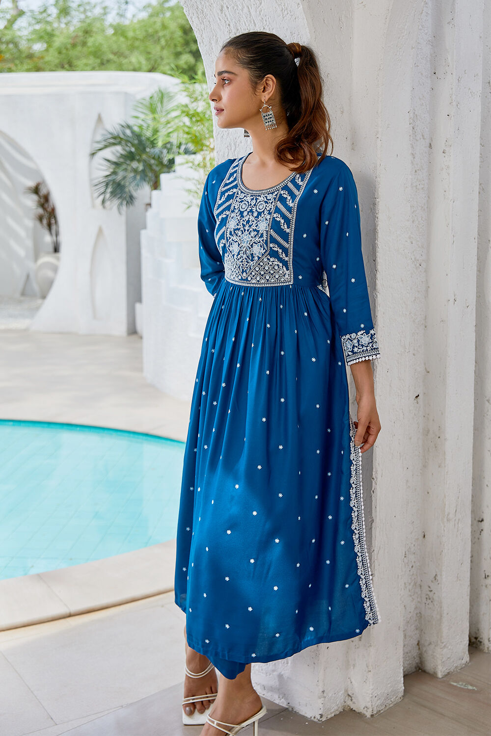 Yellow Embroidered Straight Kurta Set image number 1