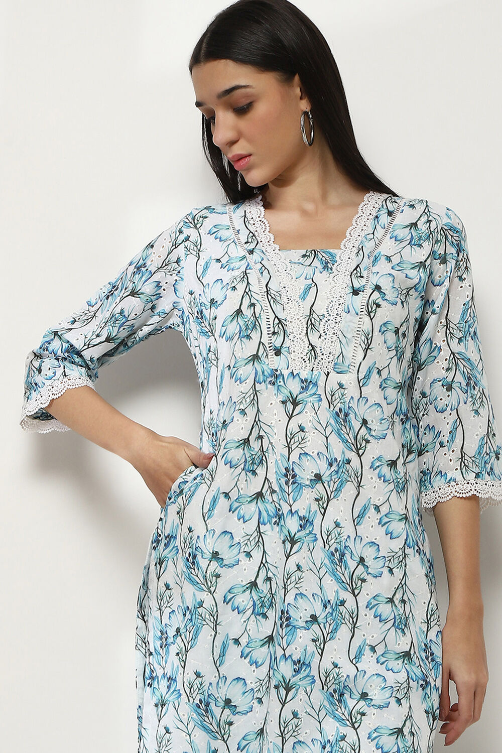 White and Blue Cotton Straight Co-ord Set image number 7