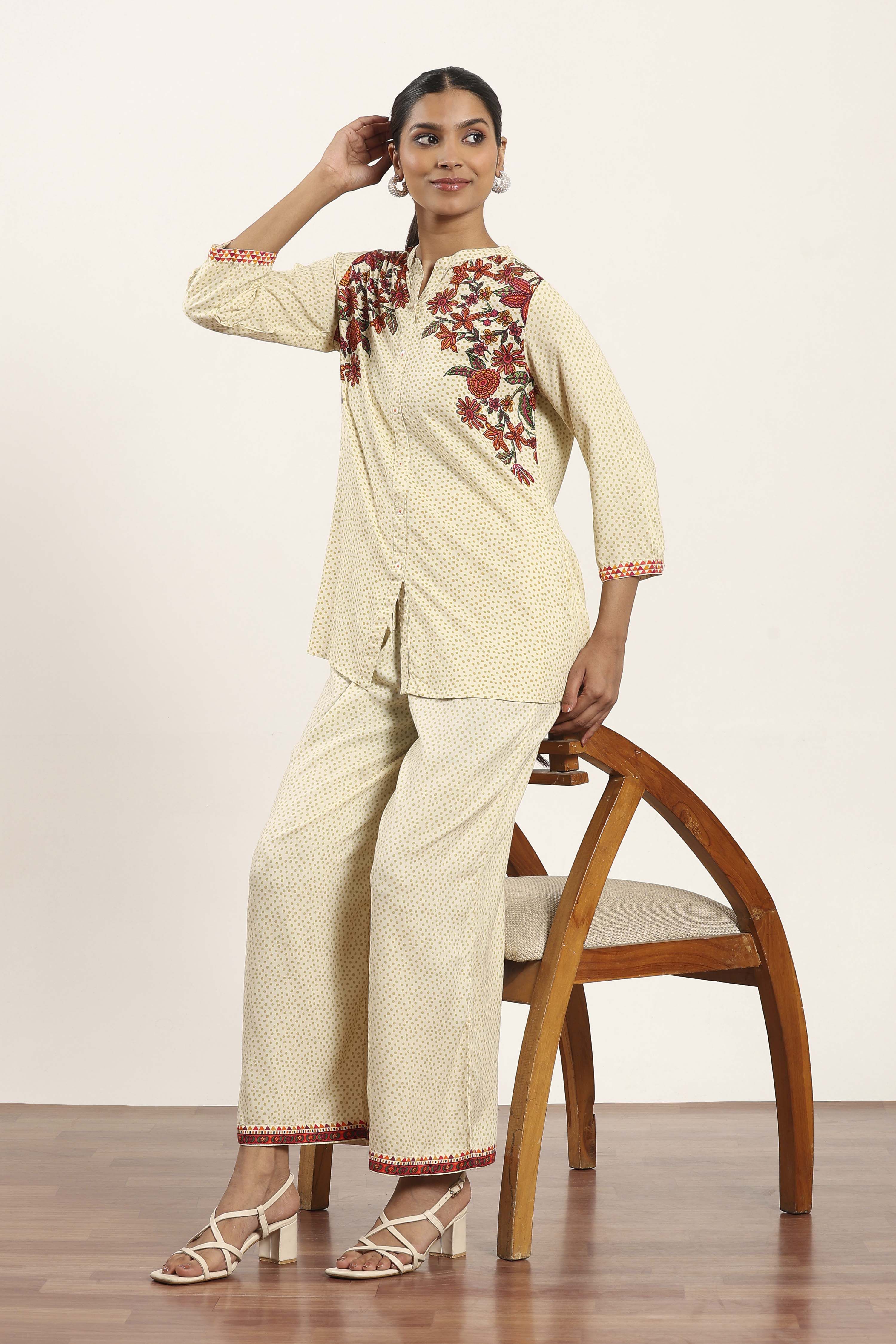 Ecru Viscose Rayon Straight Kurta Pants Set image number 0