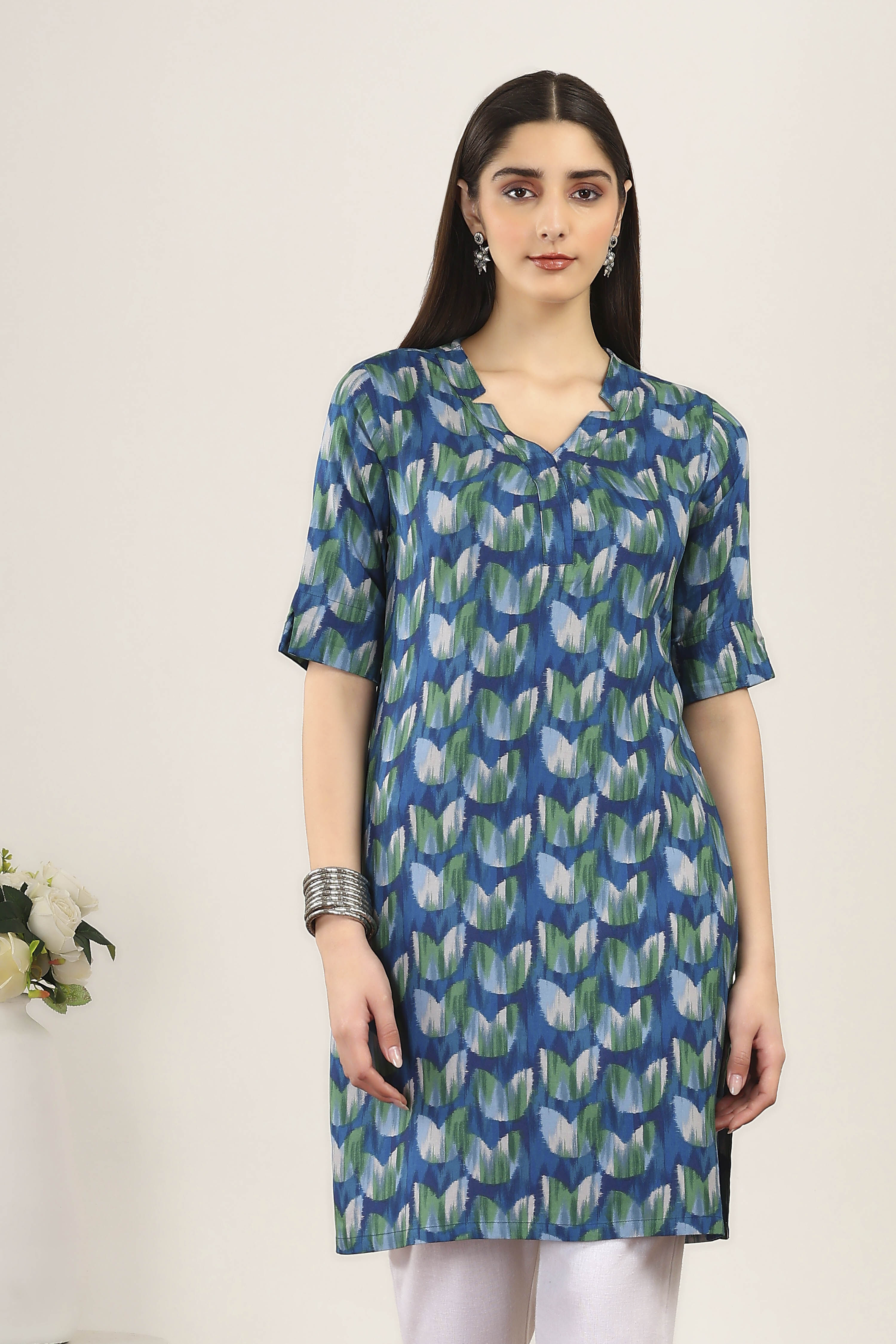 Blue Rayon Straight Kurtas image number 6