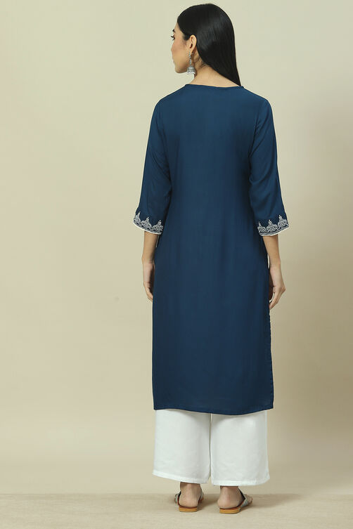 Indigo Blue Embroidered Detail Straight Kurta image number 4