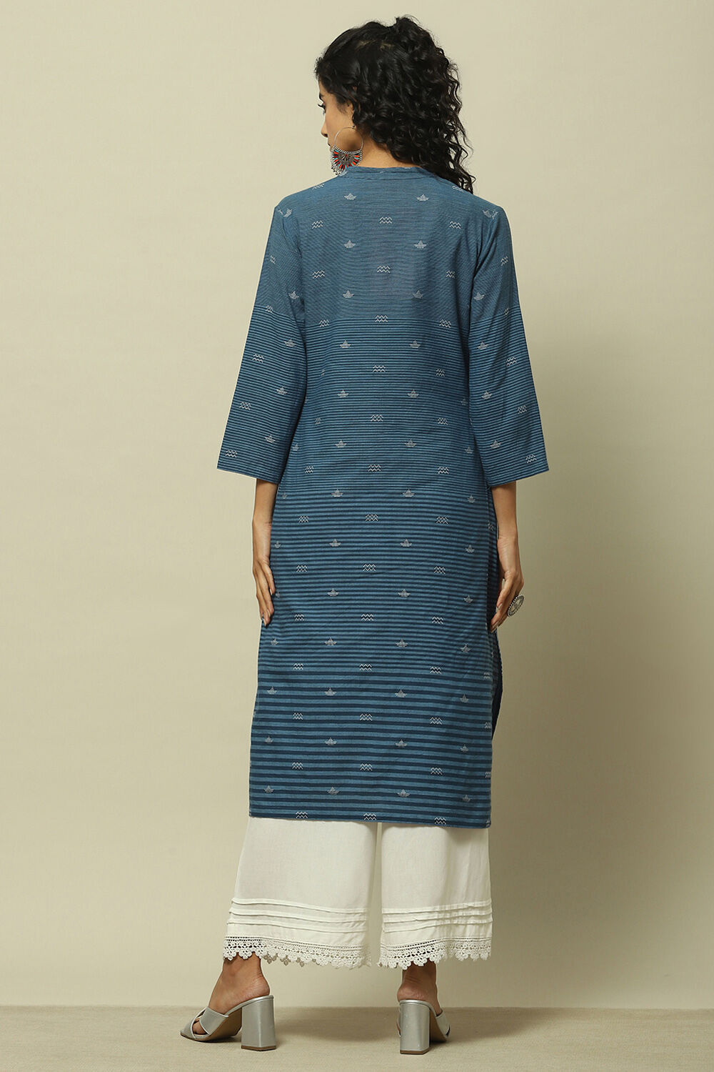 Blue Cotton Striped Straight Kurta image number 3