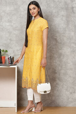 Mustard Art Silk Straight Kurta image number 5