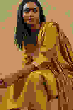 Mustard Yellow Pleated Straight Suit Set image number 8