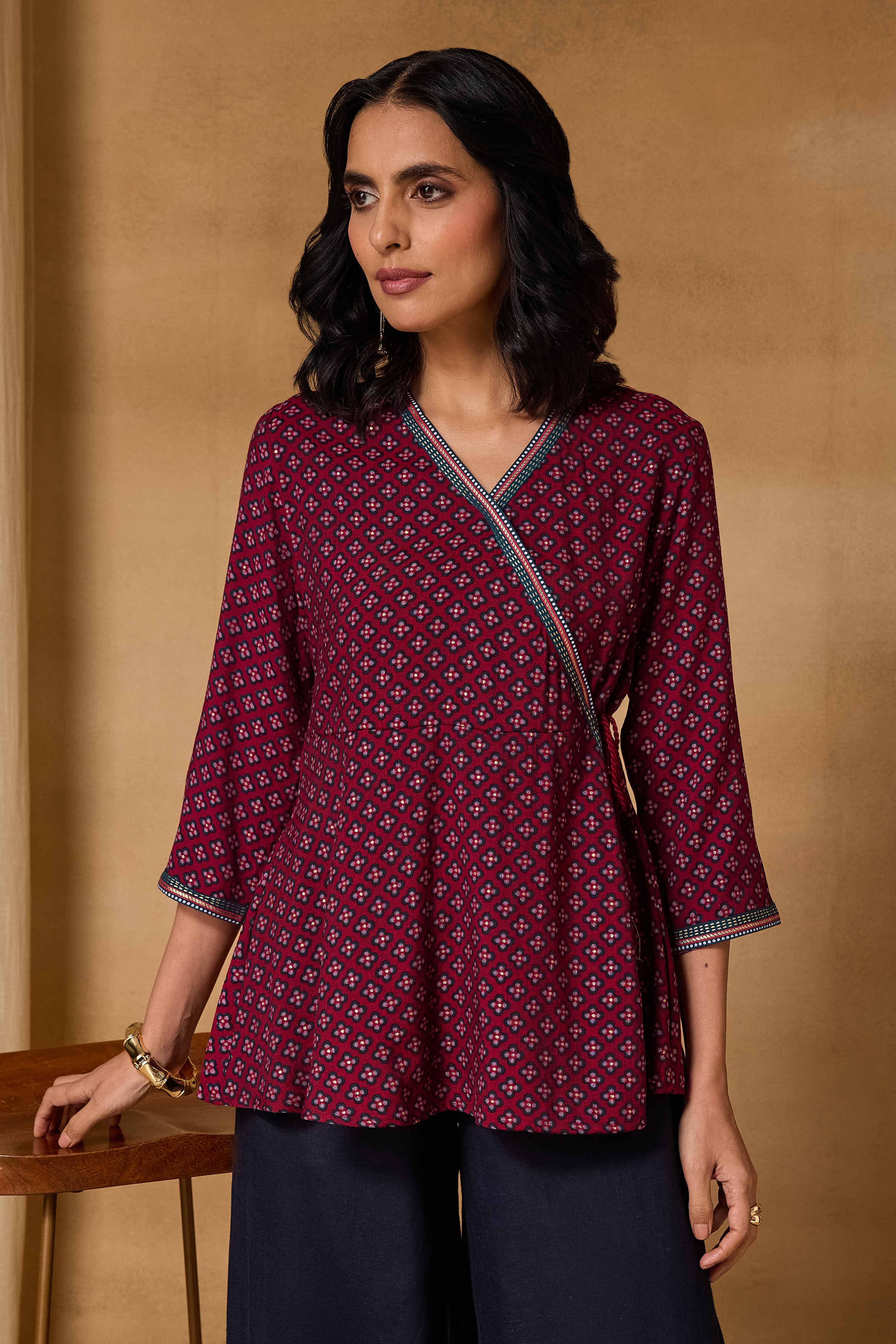 Red Viscose Blend Regular Printed Top image number 7