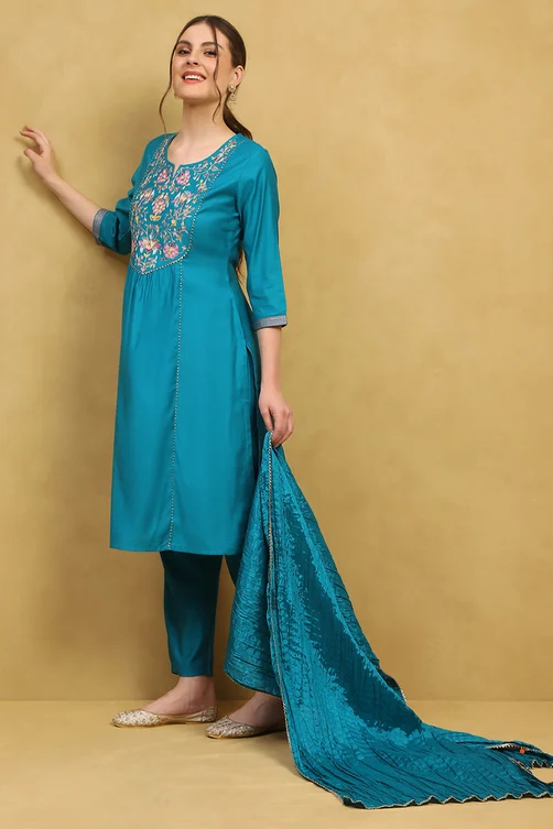 durga puja straight suits