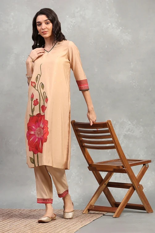 stylish bottom wear for ladies