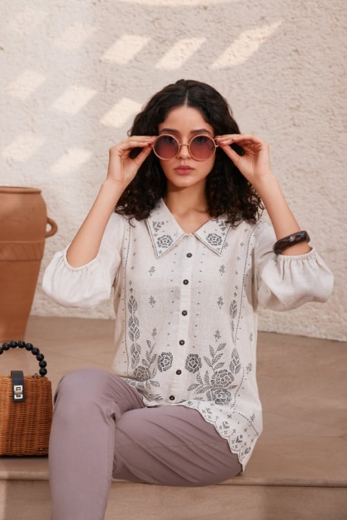 Rangriti Kurtis & Tops