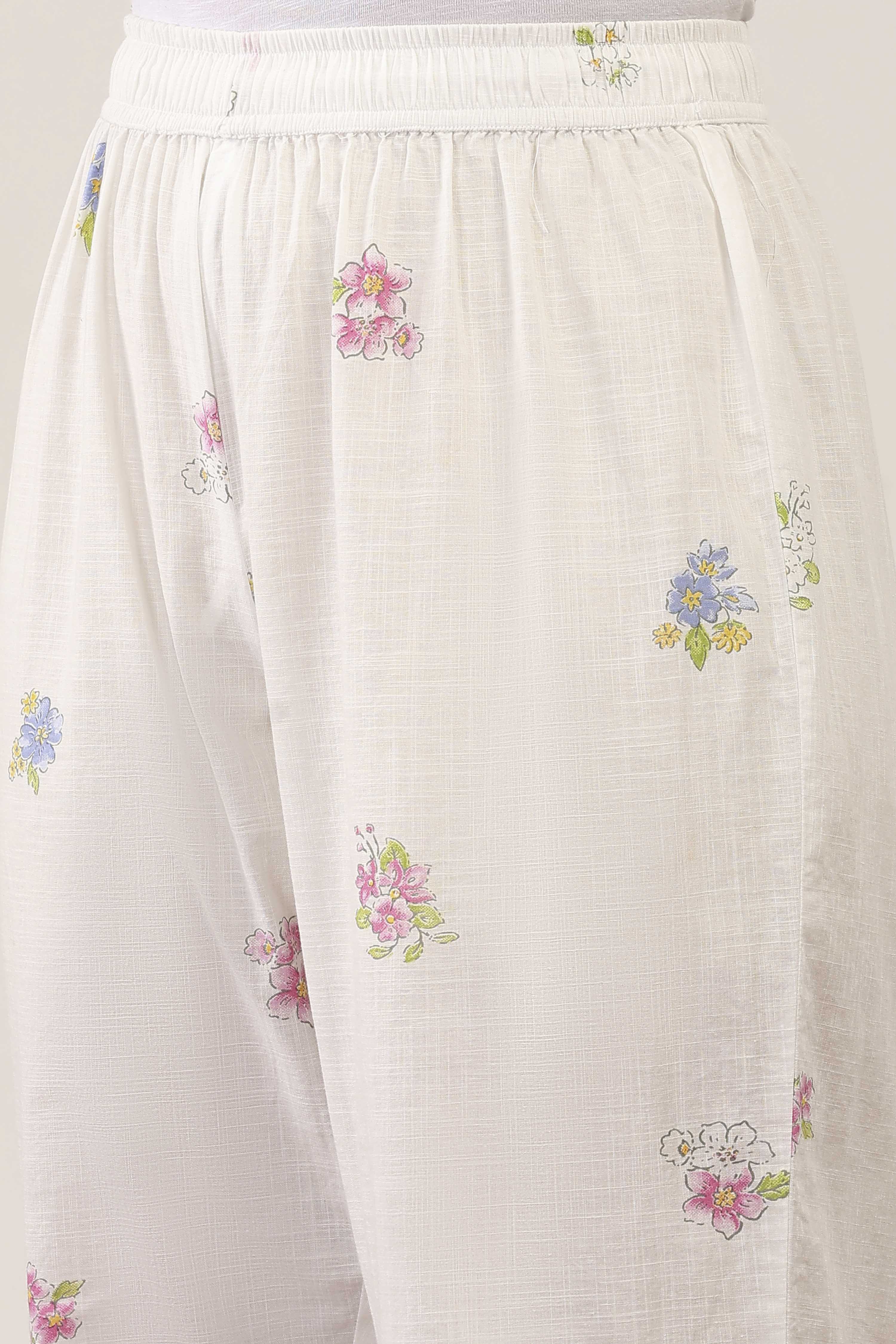 White Cotton Kurta Pants Set image number 2