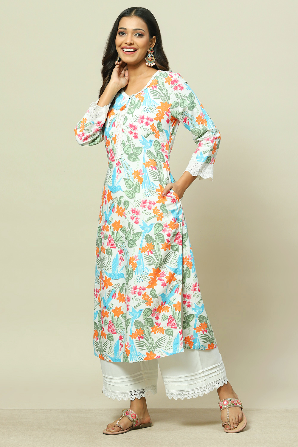 Orange LIVA Straight Kurta image number 2