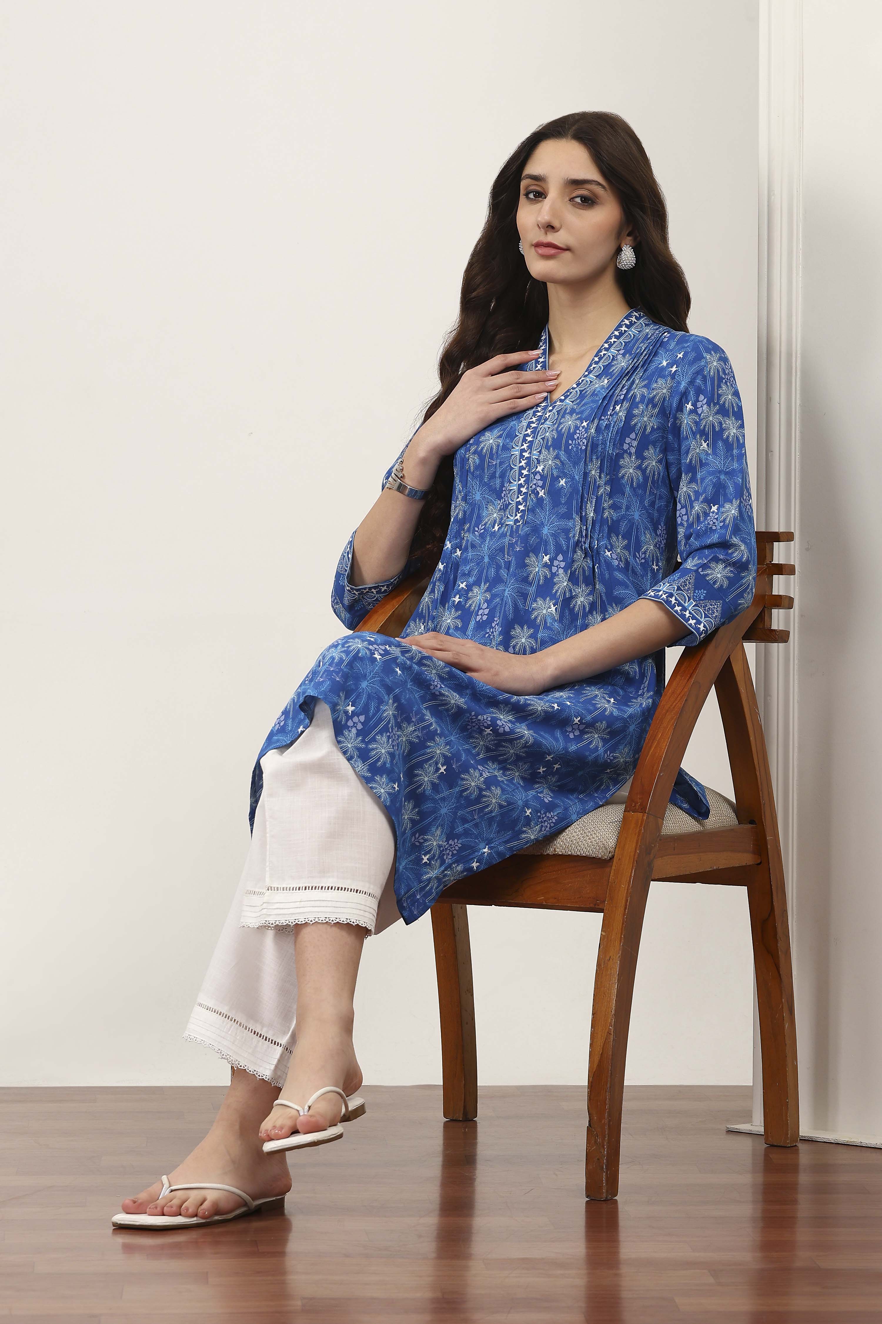 Blue Rayon Straight Kurtas image number 0