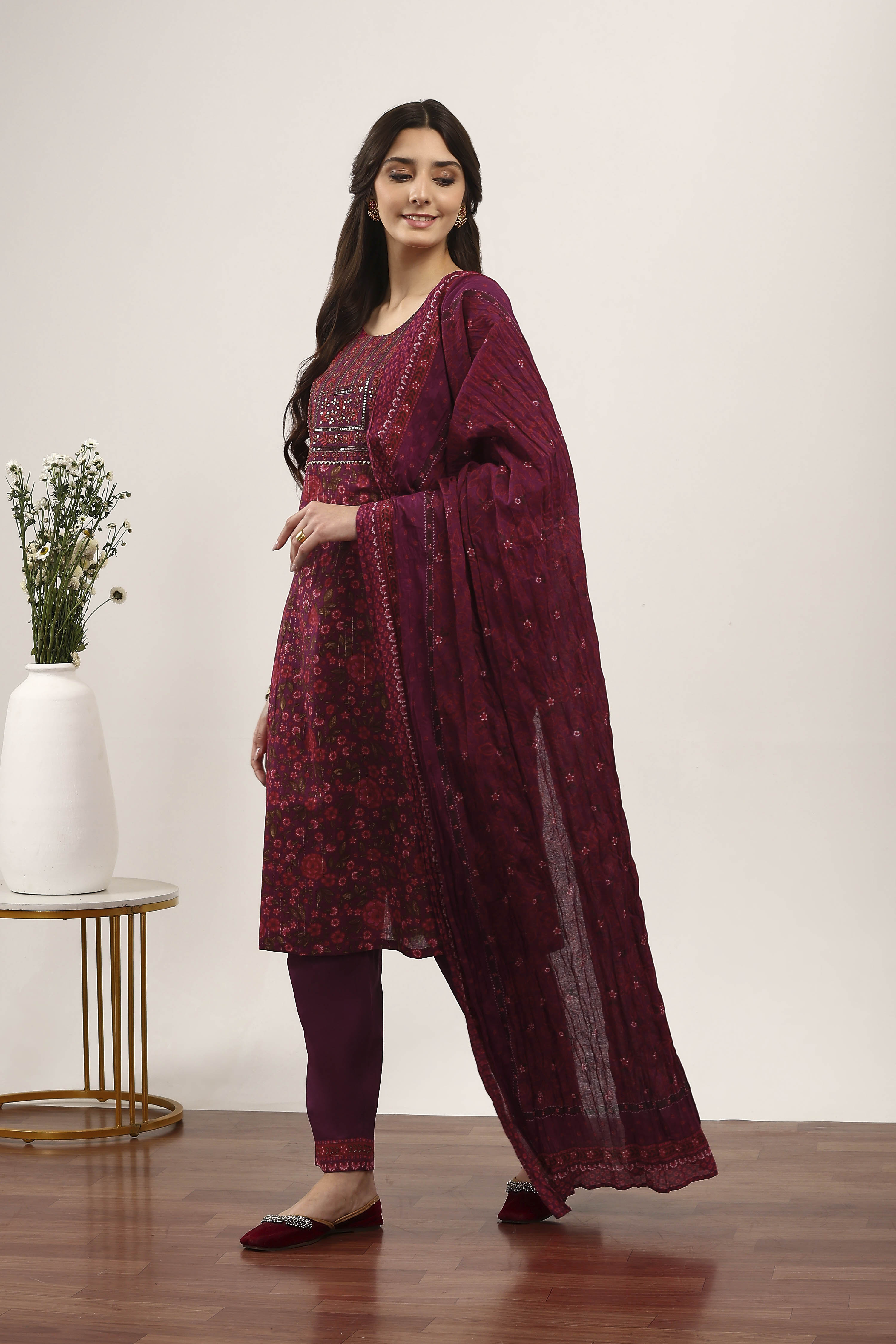 Purple Cotton Straight Suit Sets image number 3