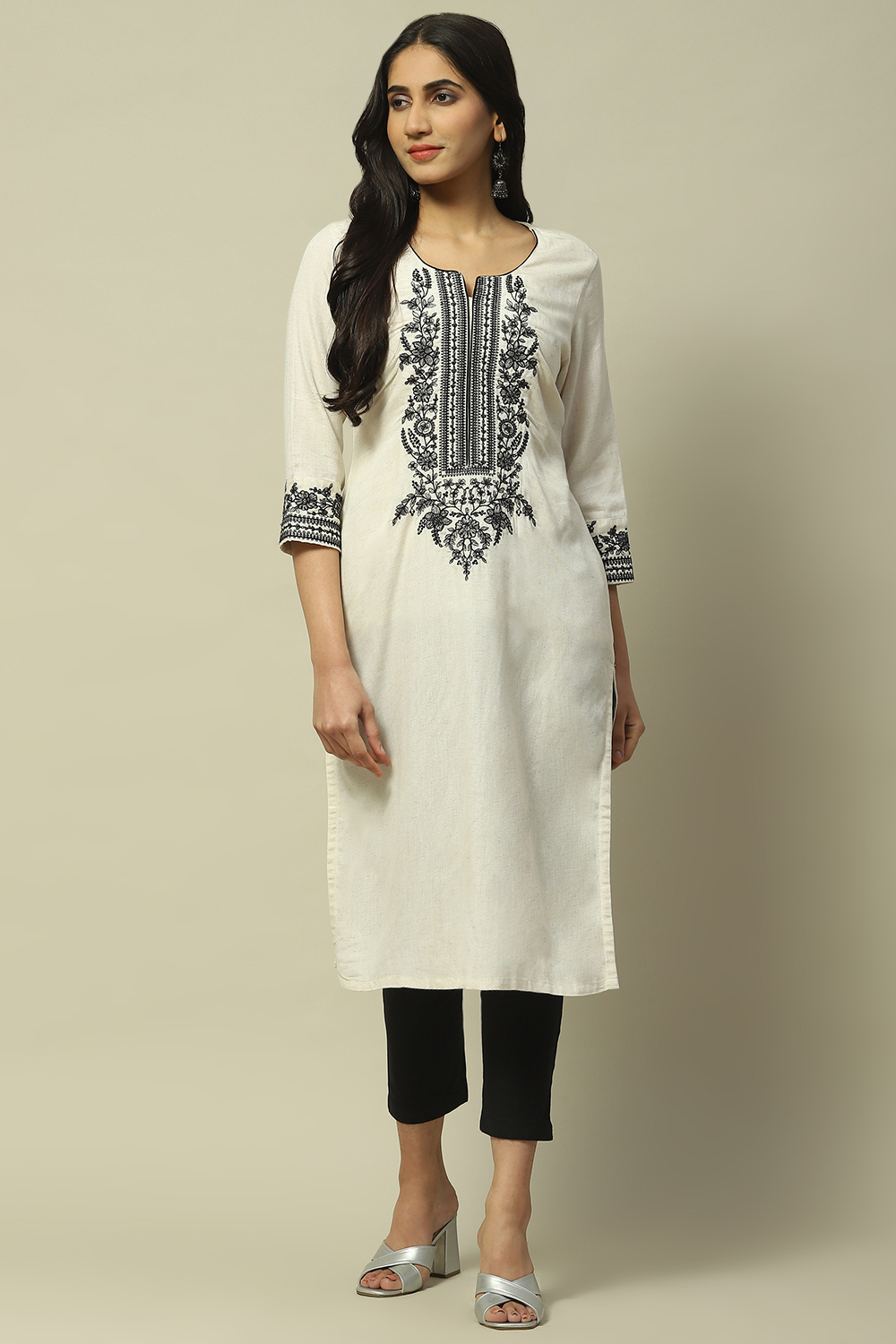 Ecru Rayon Staight Kurta image number 5