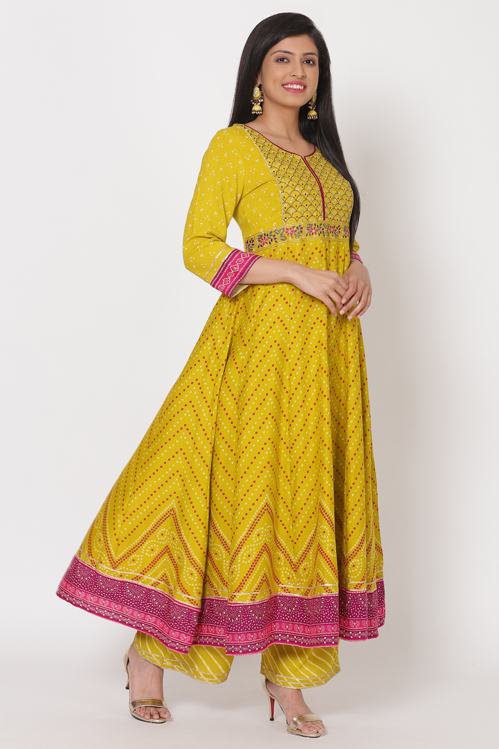 Lime Green Viscose Rayon Kalidar Kurta image number 3