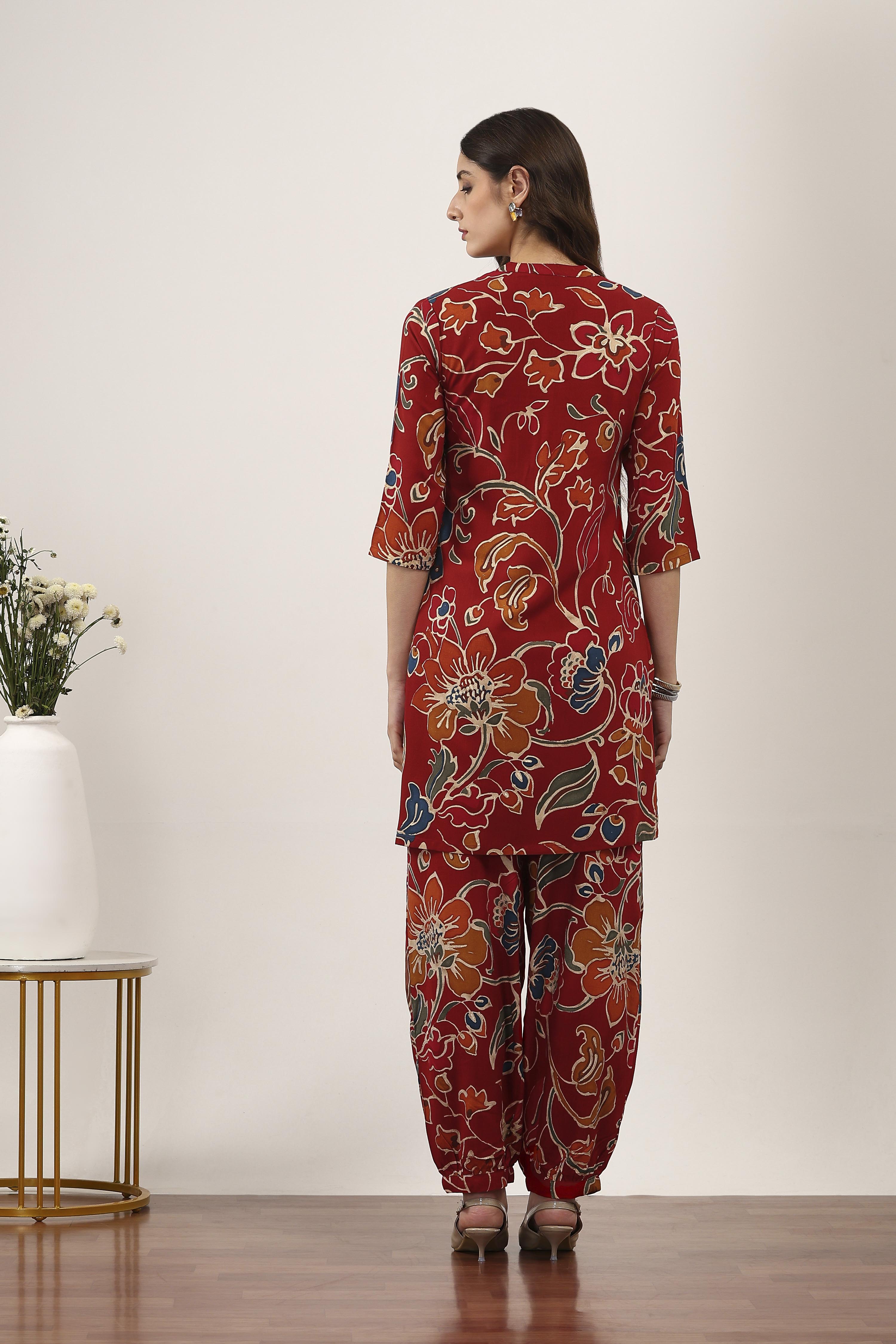 Red Rayon Viscose Rayon Kurta Pants Set image number 4