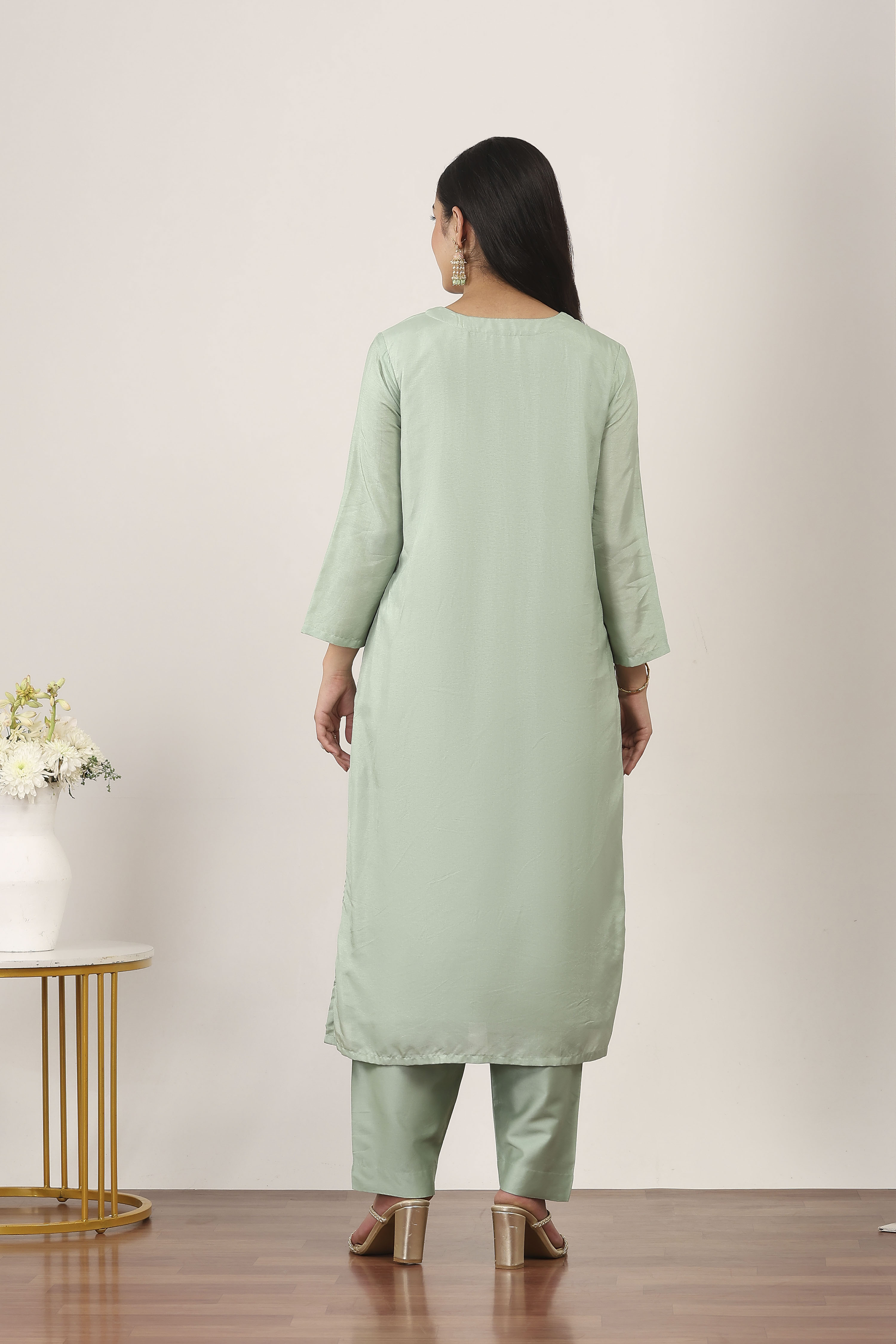 Green Viscose Straight Suit Sets image number 4