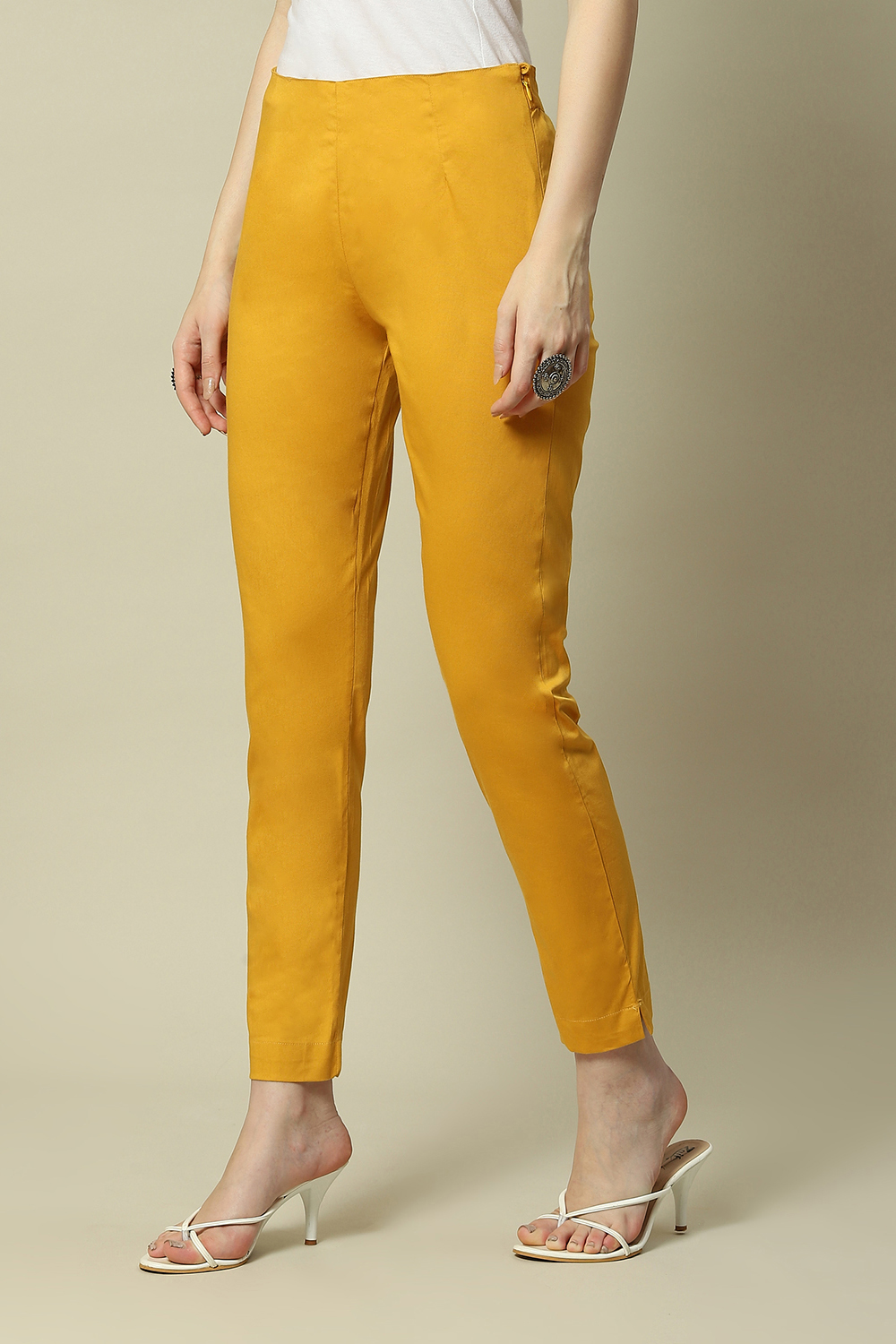 Yellow Poplin Lycra Slim Solid Slim Pants image number 2