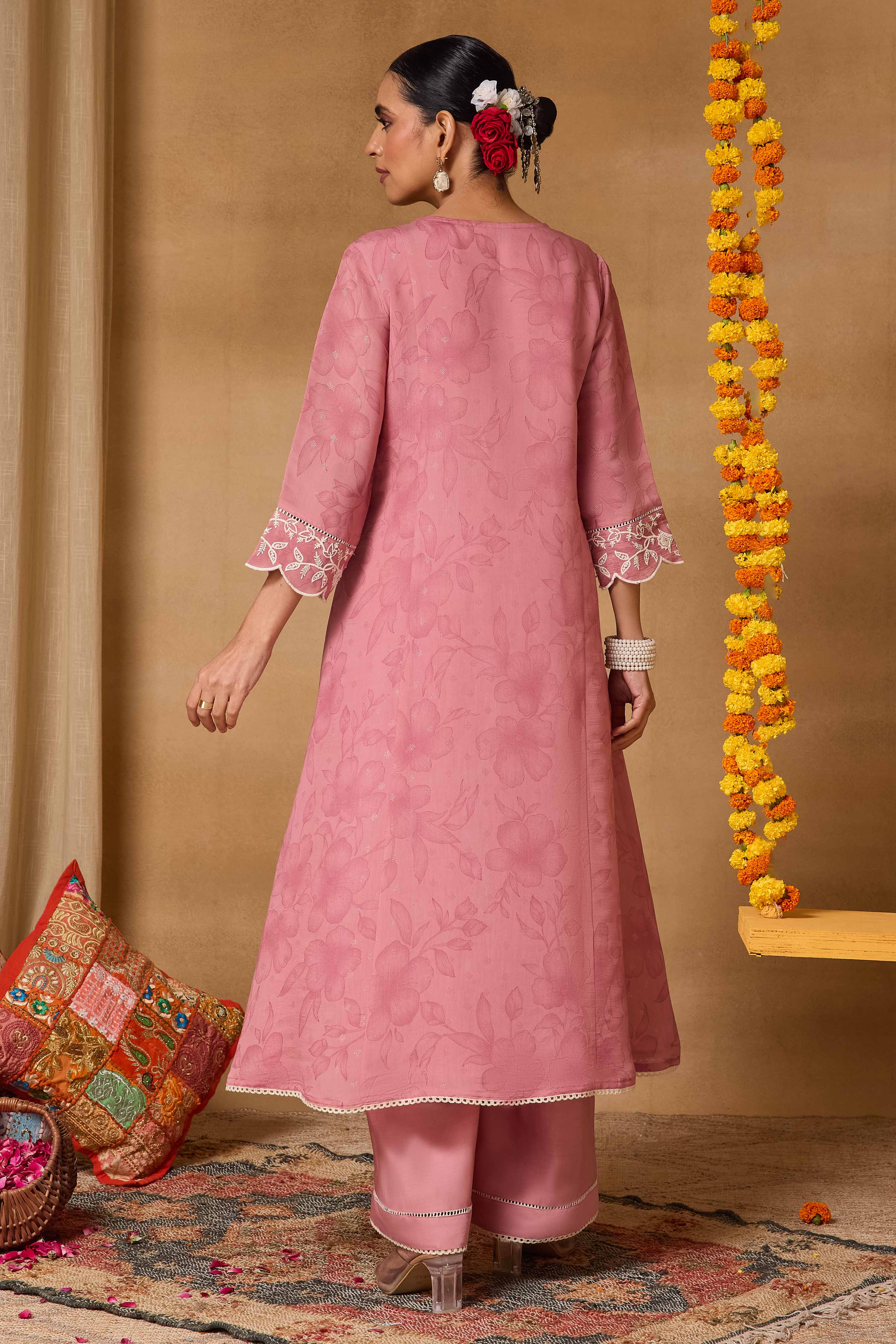 Pink Polyester A-Line Printed Suit Set image number 5