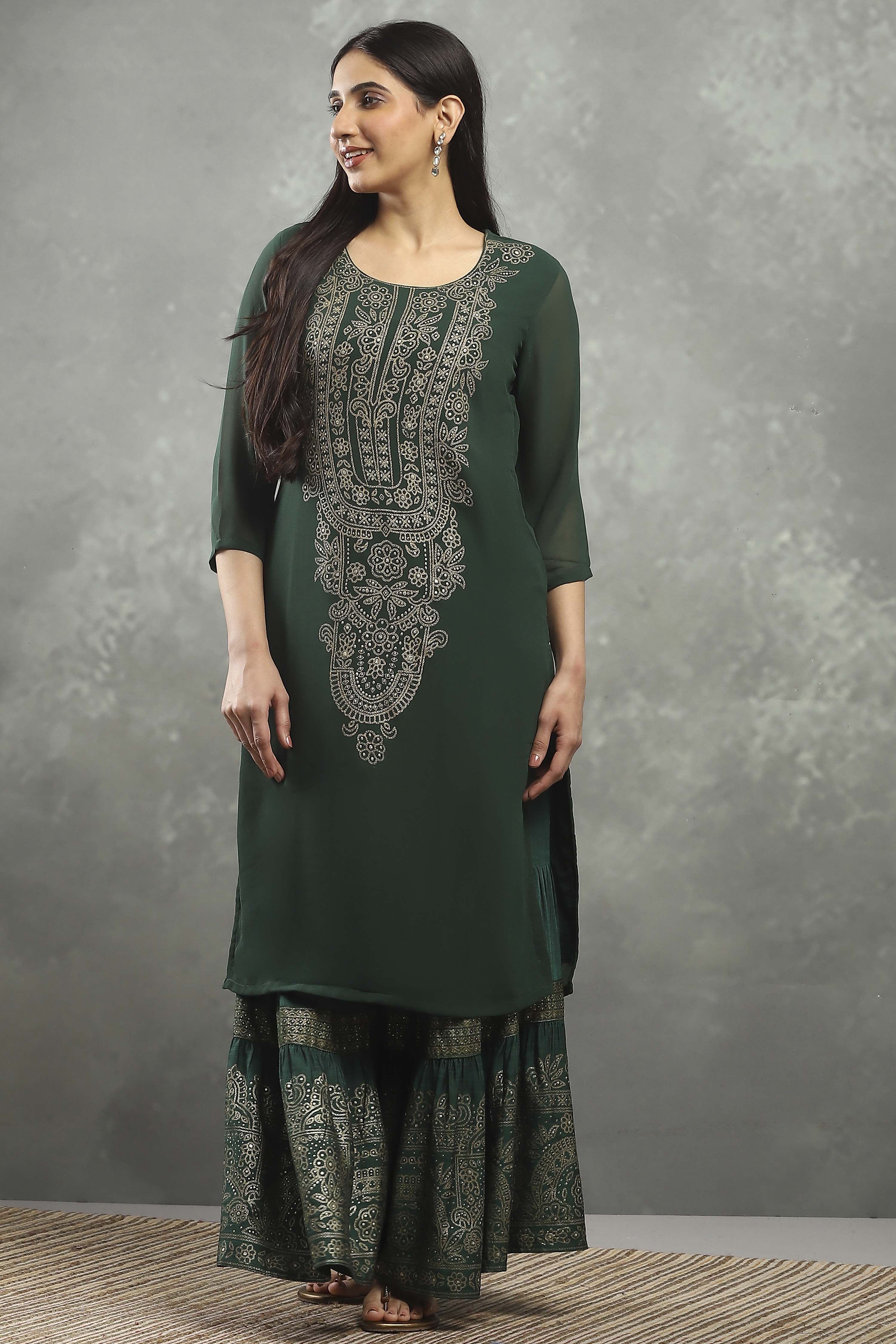 Green Viscose Straight Kurta Pants Set image number 6