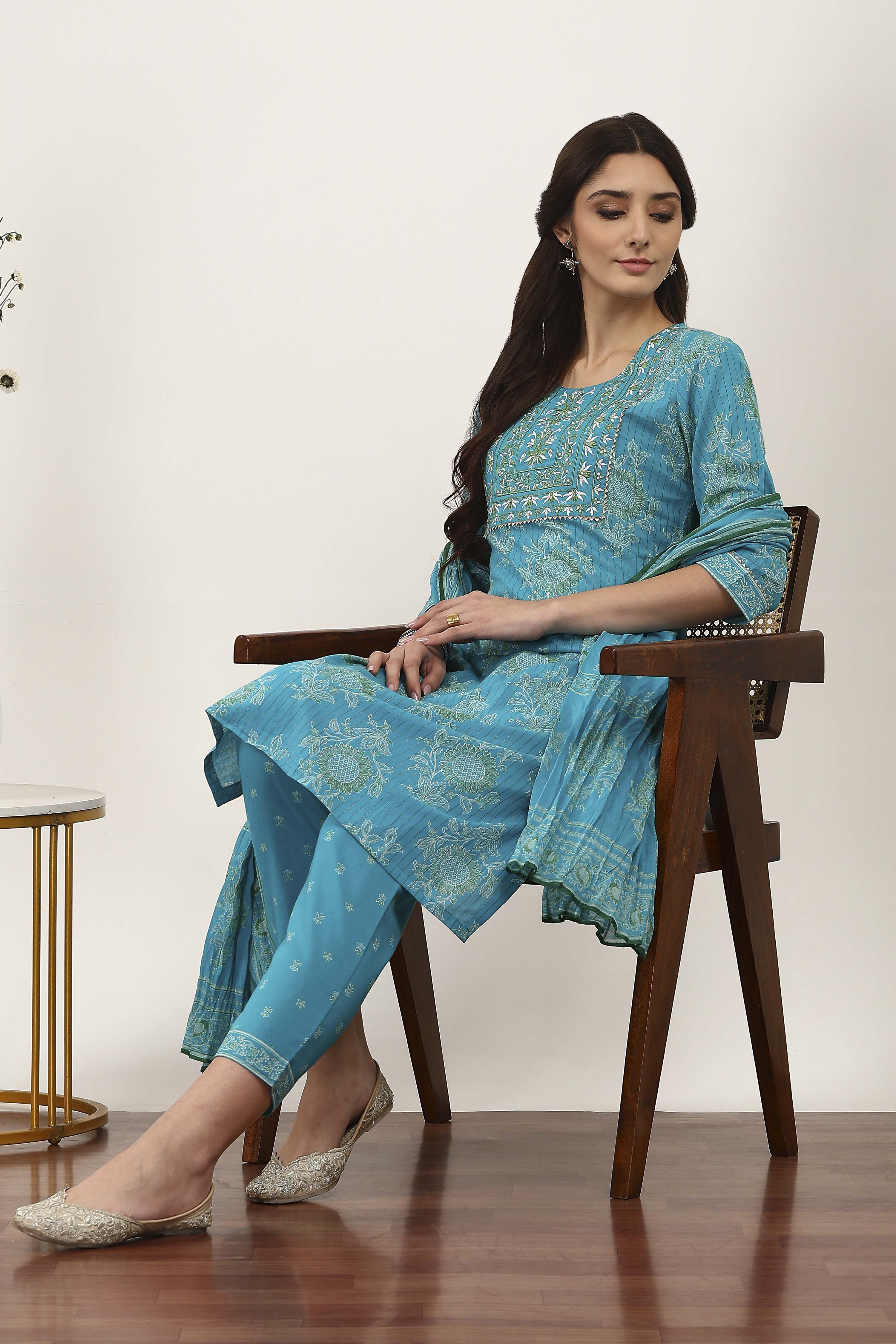 Blue Cotton Straight Suit Sets image number 0