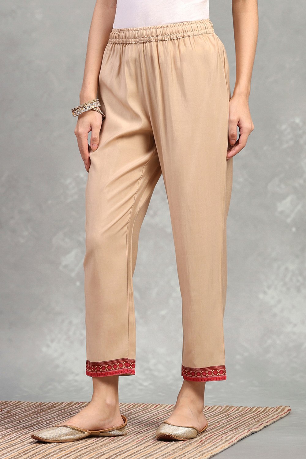 Gold Viscose Blend Solid Straight Pants image number 2