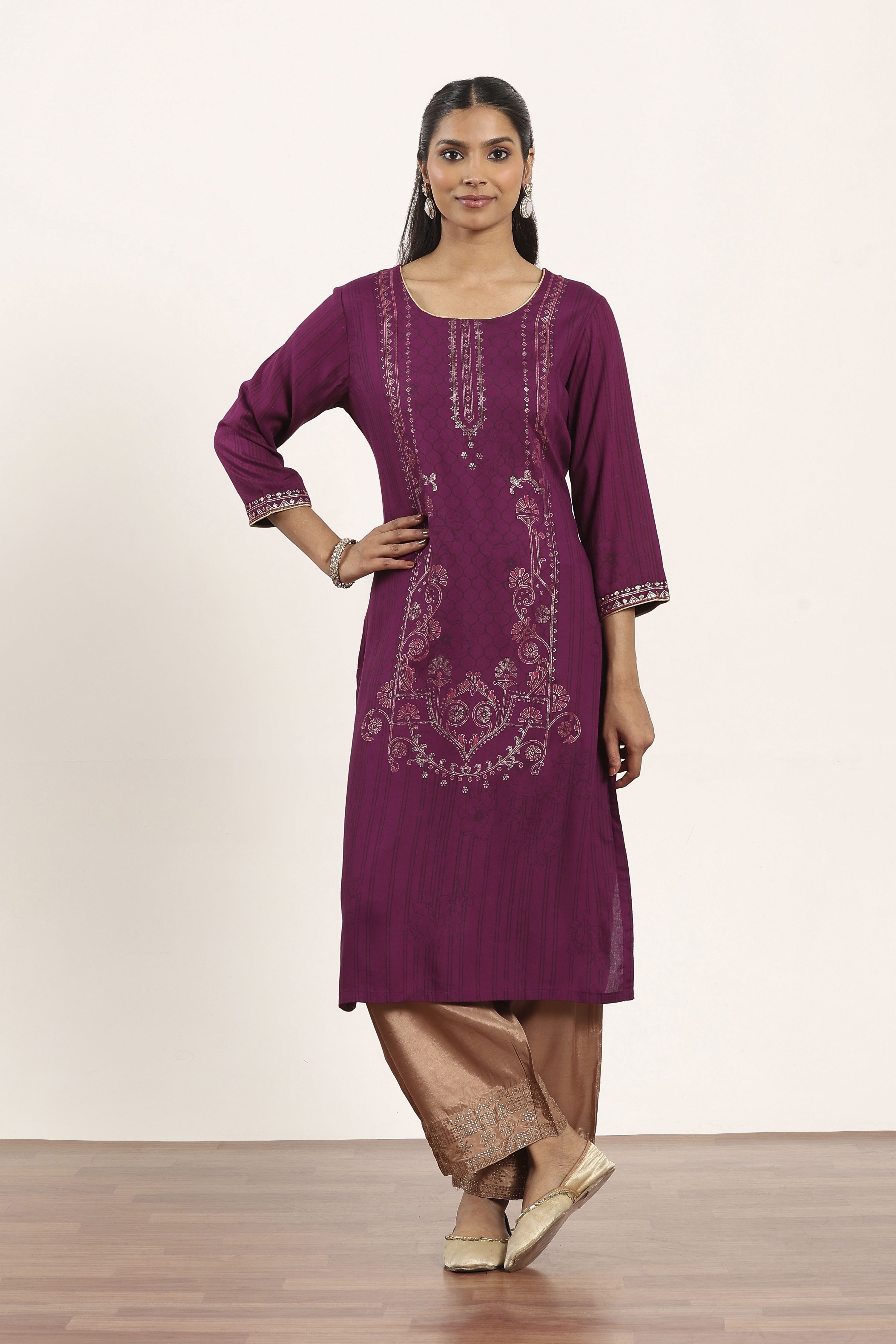Purple Viscose Rayon Straight Kurta Pants Set image number 6
