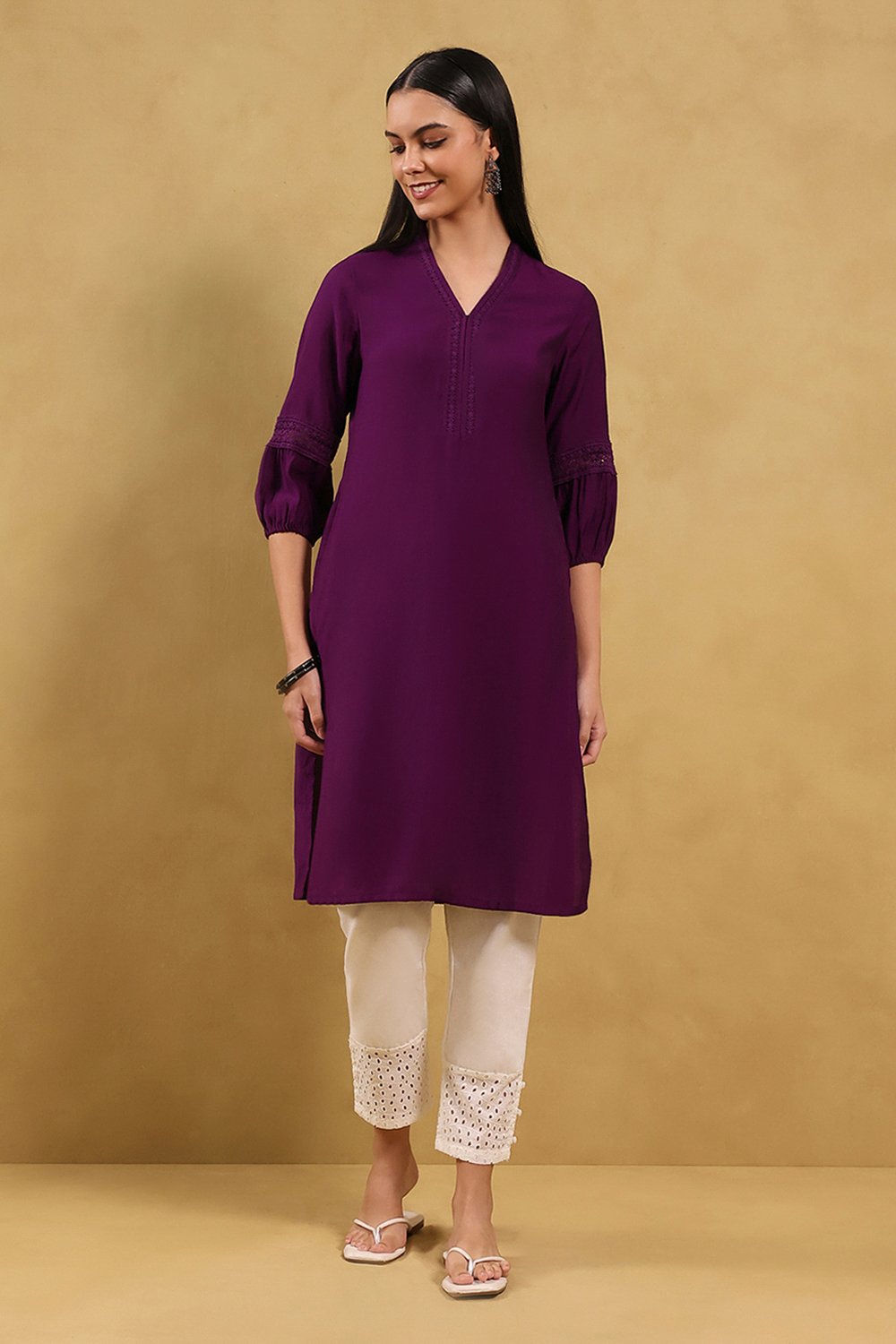 Purple Viscose Blend Solid Straight Kurta image number 3