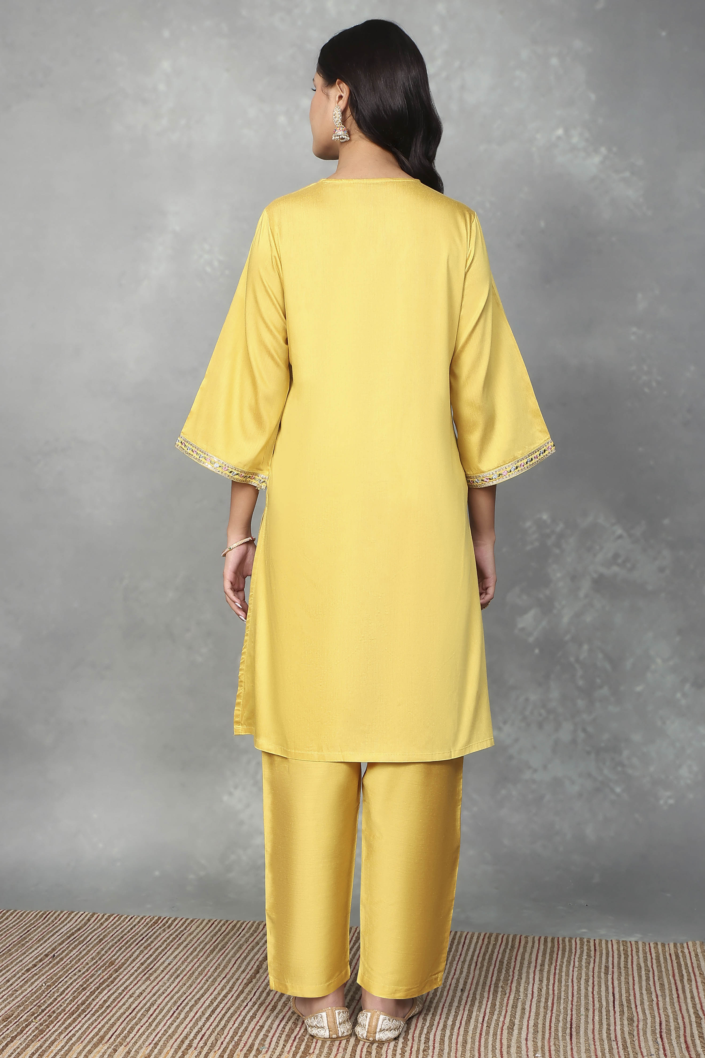 Yellow Viscose Blend Embroidered Straight Suit Set image number 4