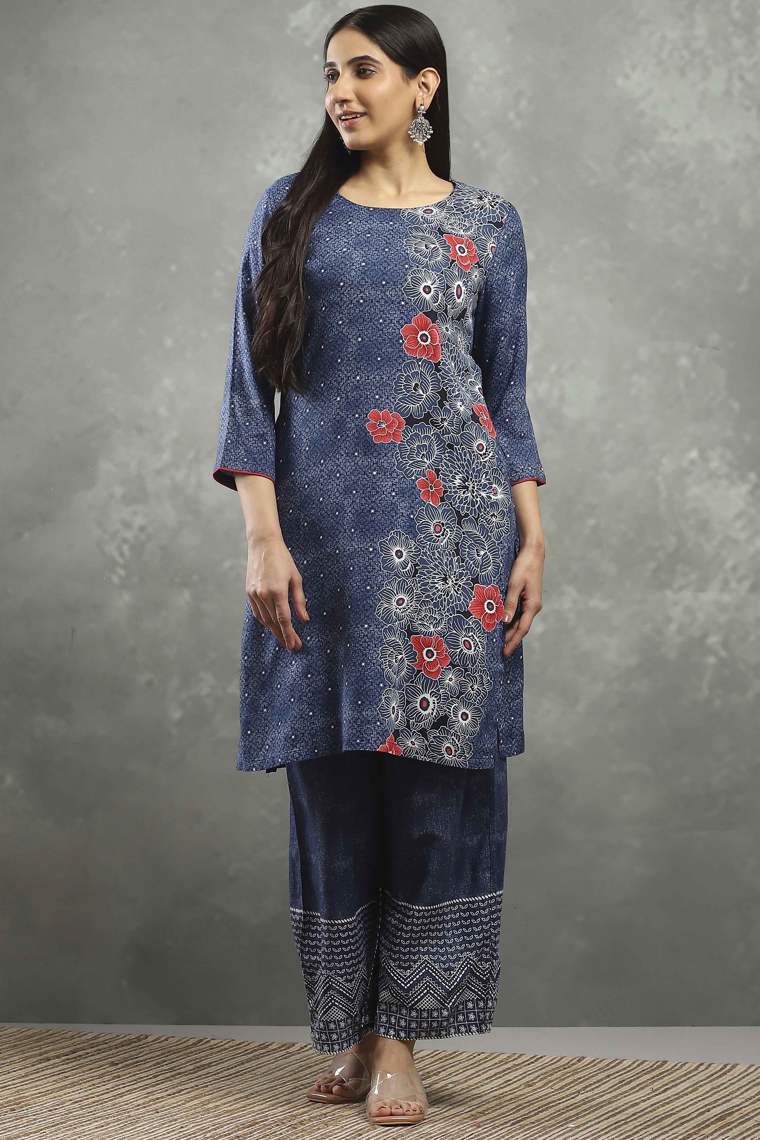 Blue Viscose Straight Kurta Pants Set image number 6