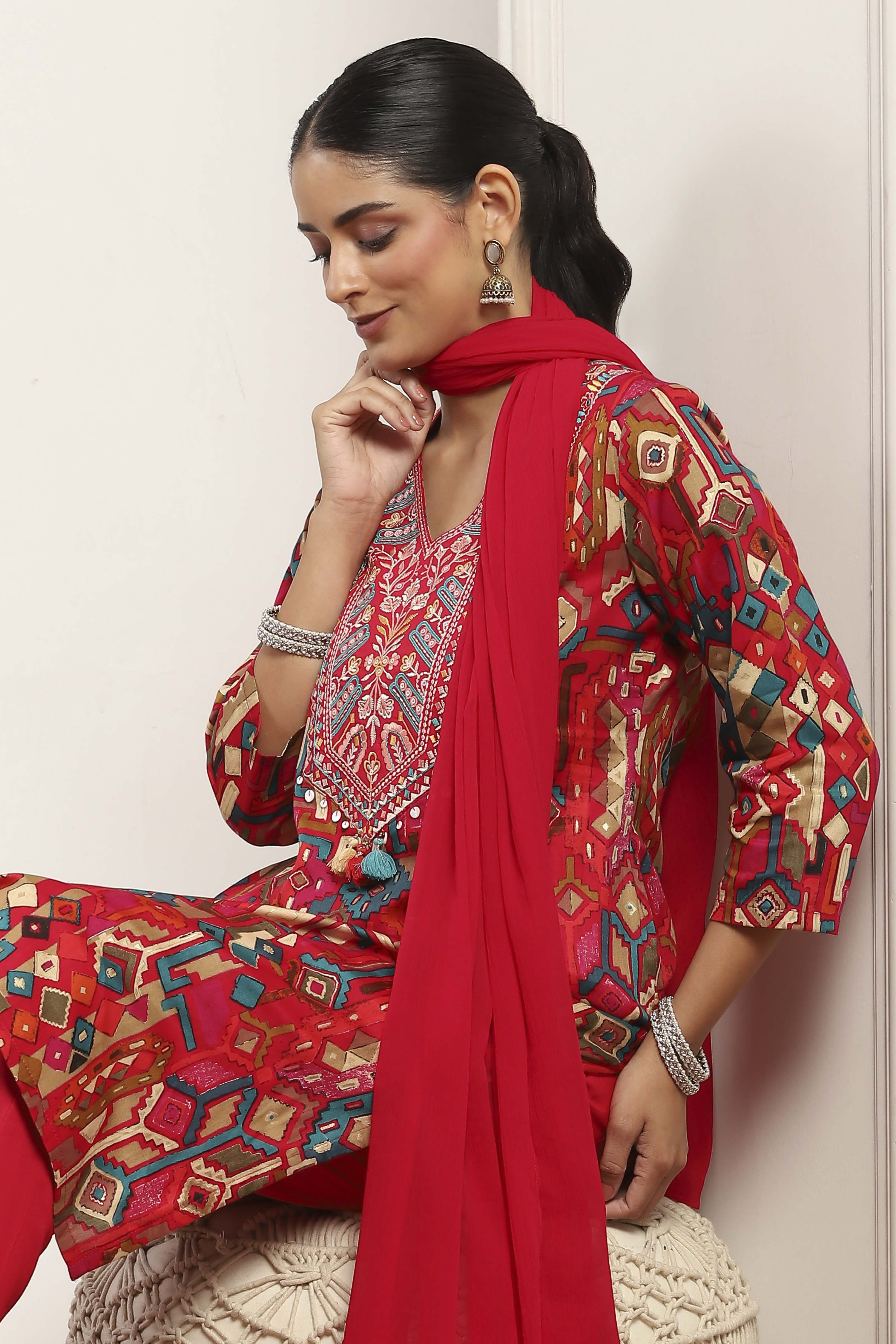 Red Cotton Straight Suit Sets image number 7