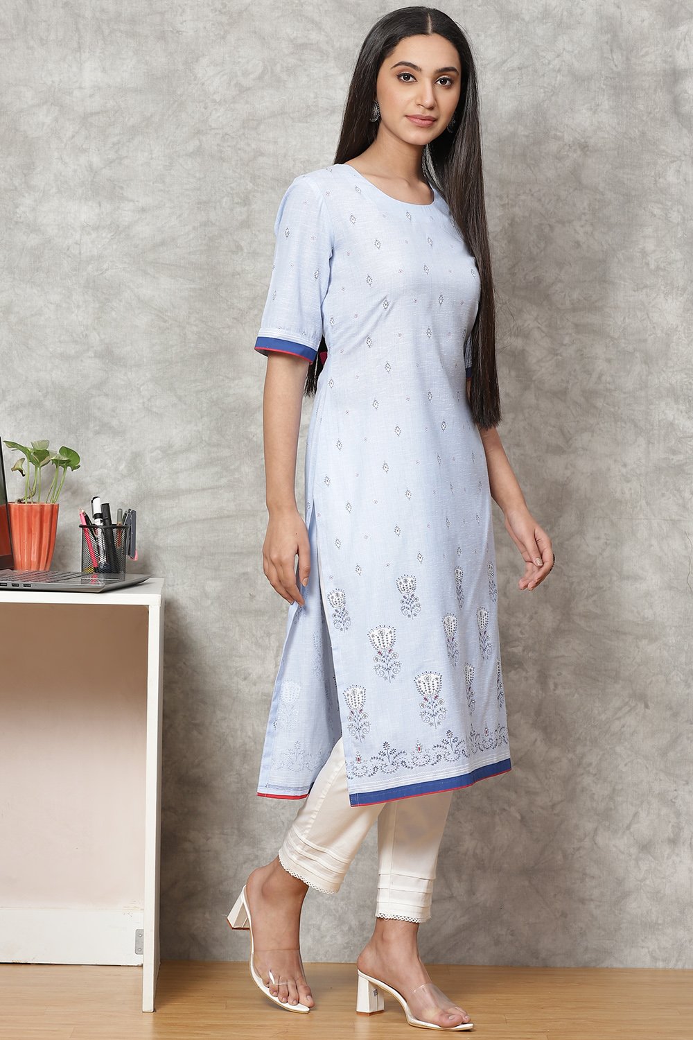 Blue Art Silk A Line Kurta image number 3