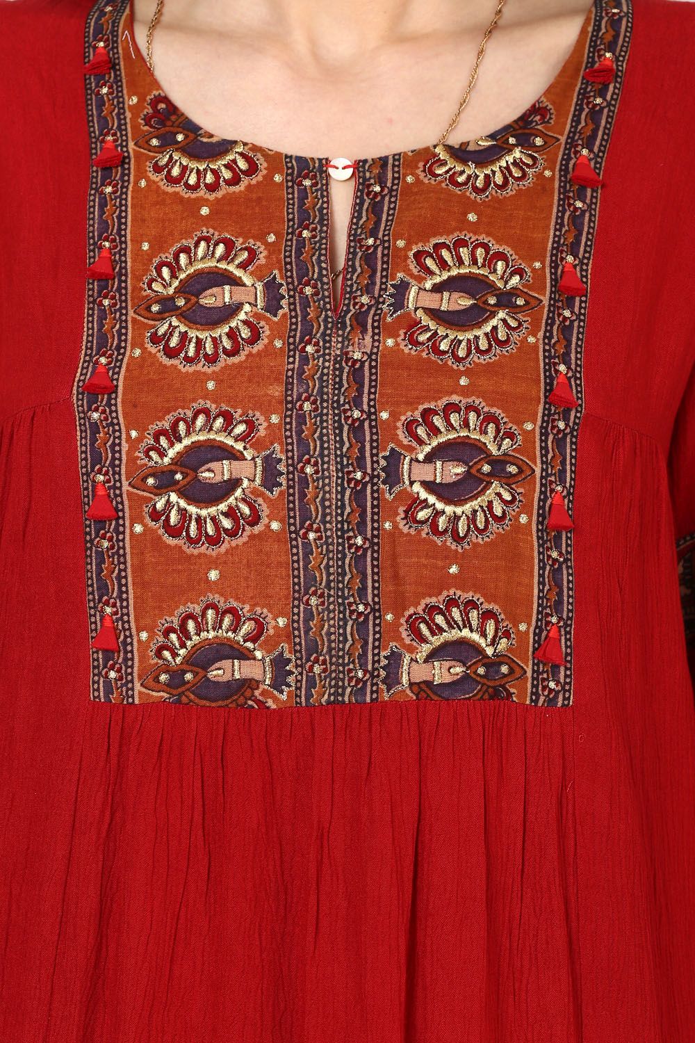 Maroon Straight Viscose Rayon Kurta image number 4