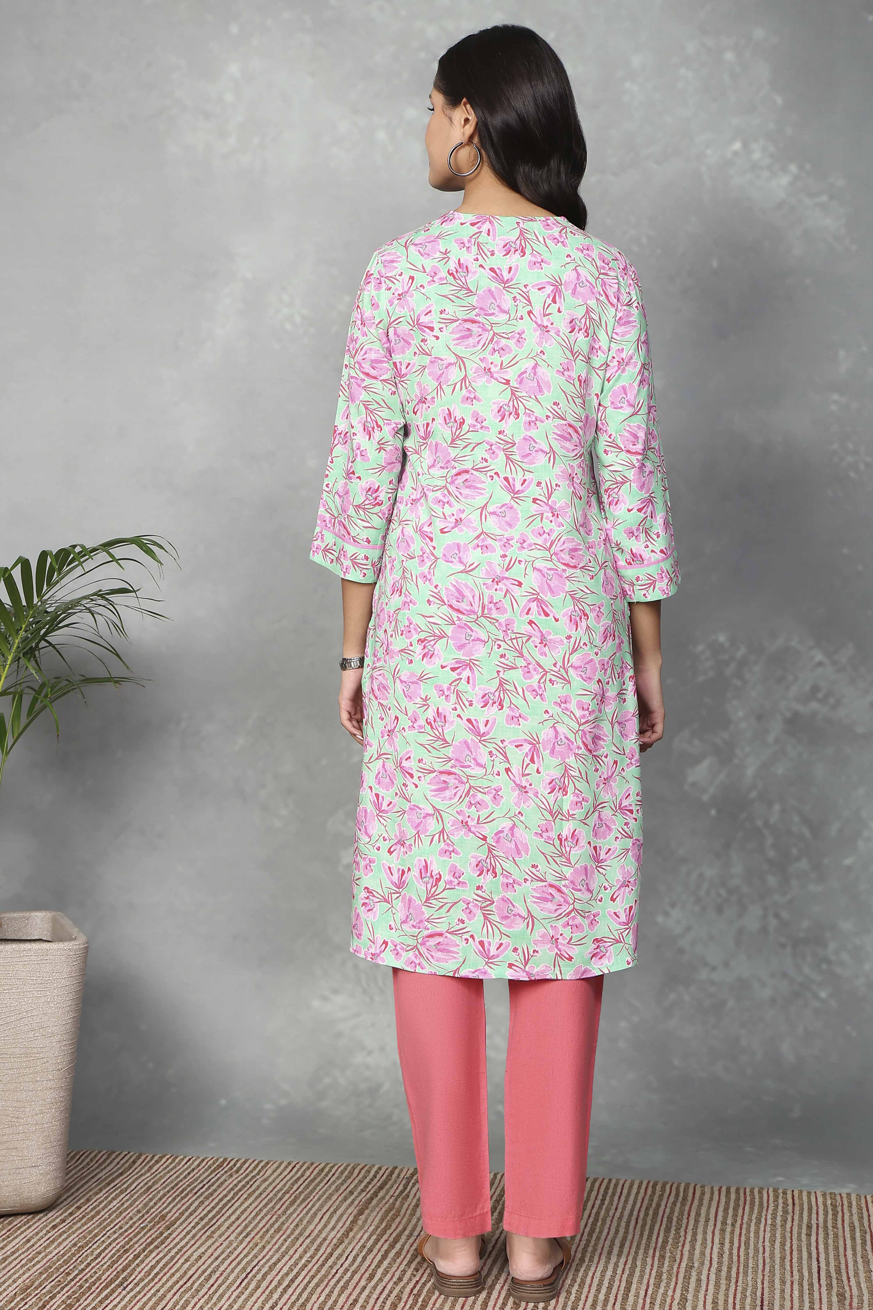 Green Rayon Straight Kurtas image number 3