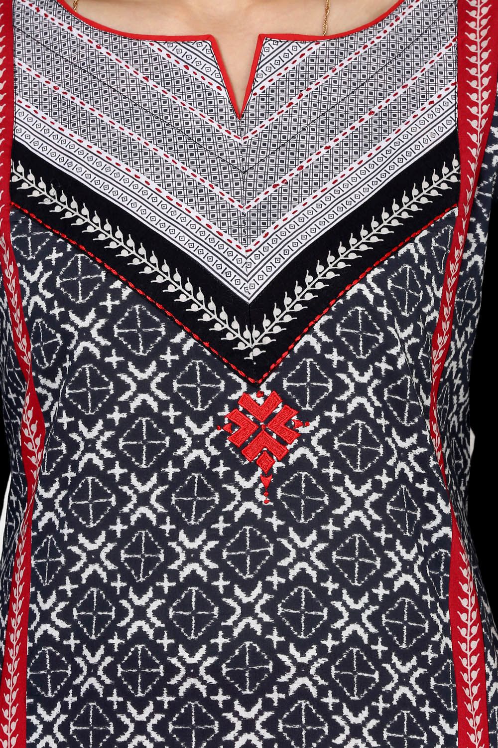 Black Straight Cotton Kurta image number 4