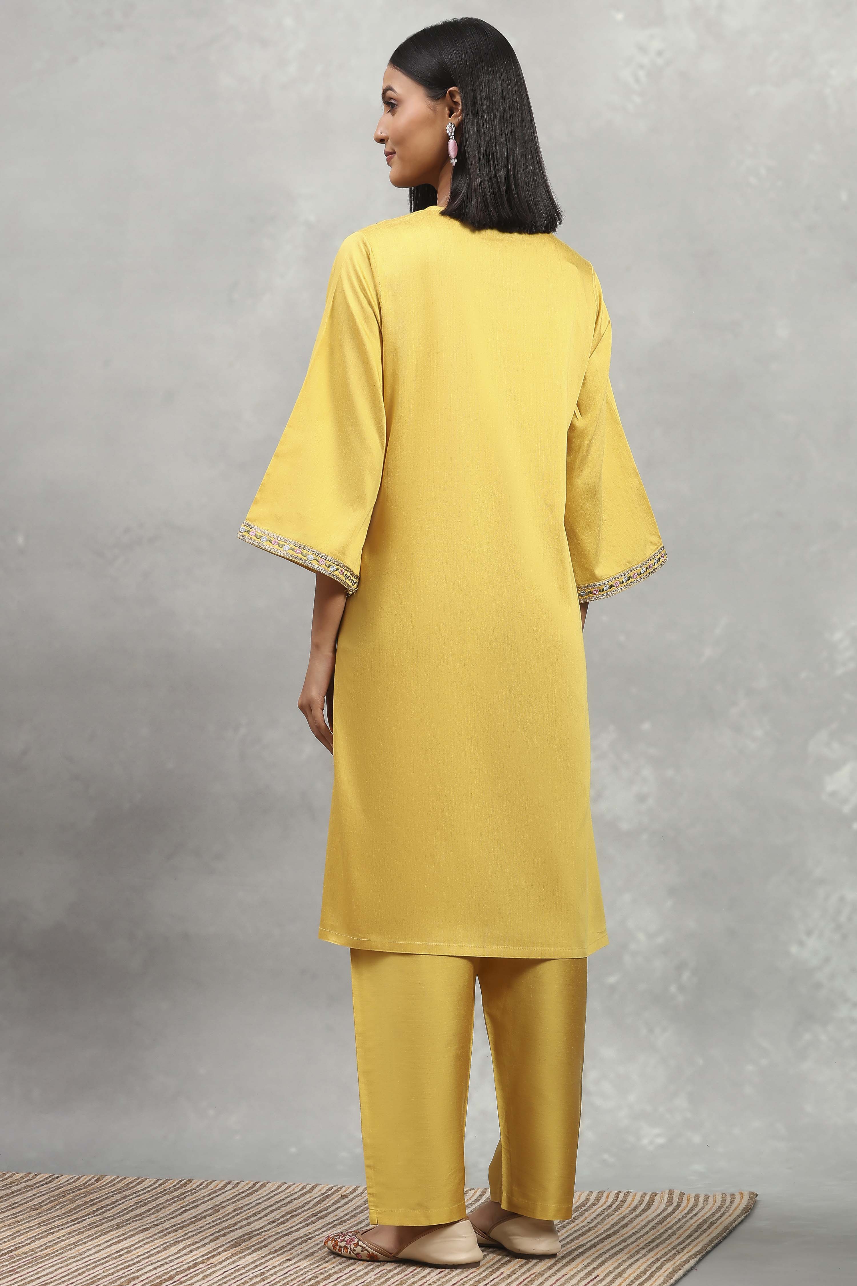 Yellow Viscose Blend Embroidered Straight Suit Set image number 4