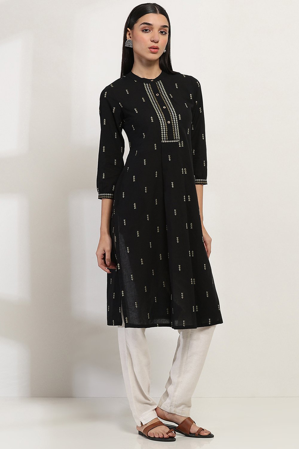 Black Cotton Straight Kurta image number 4