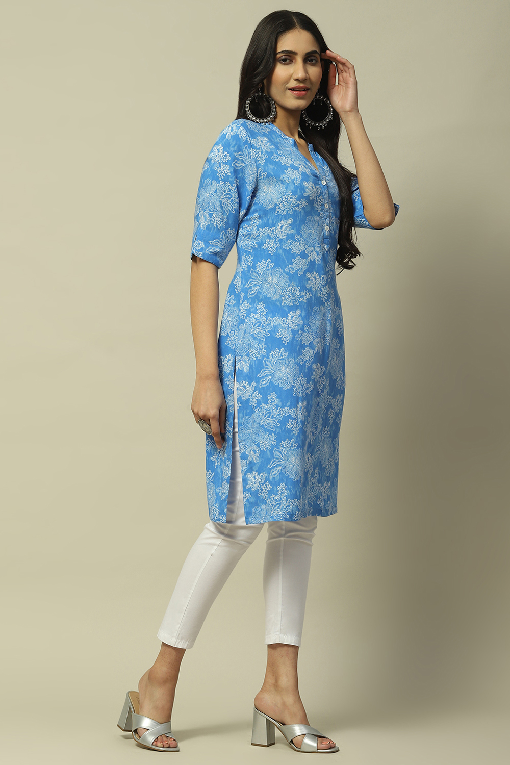 Blue Rayon Staight Kurta image number 4