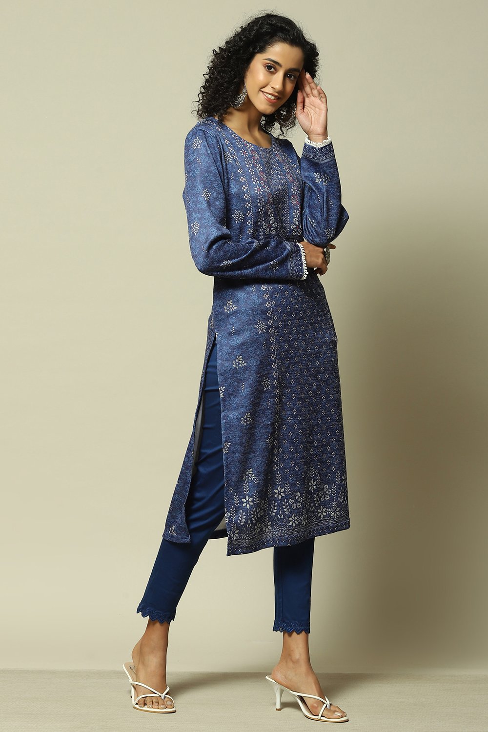 Blue Acrylic Straight Printed Kurta image number 4