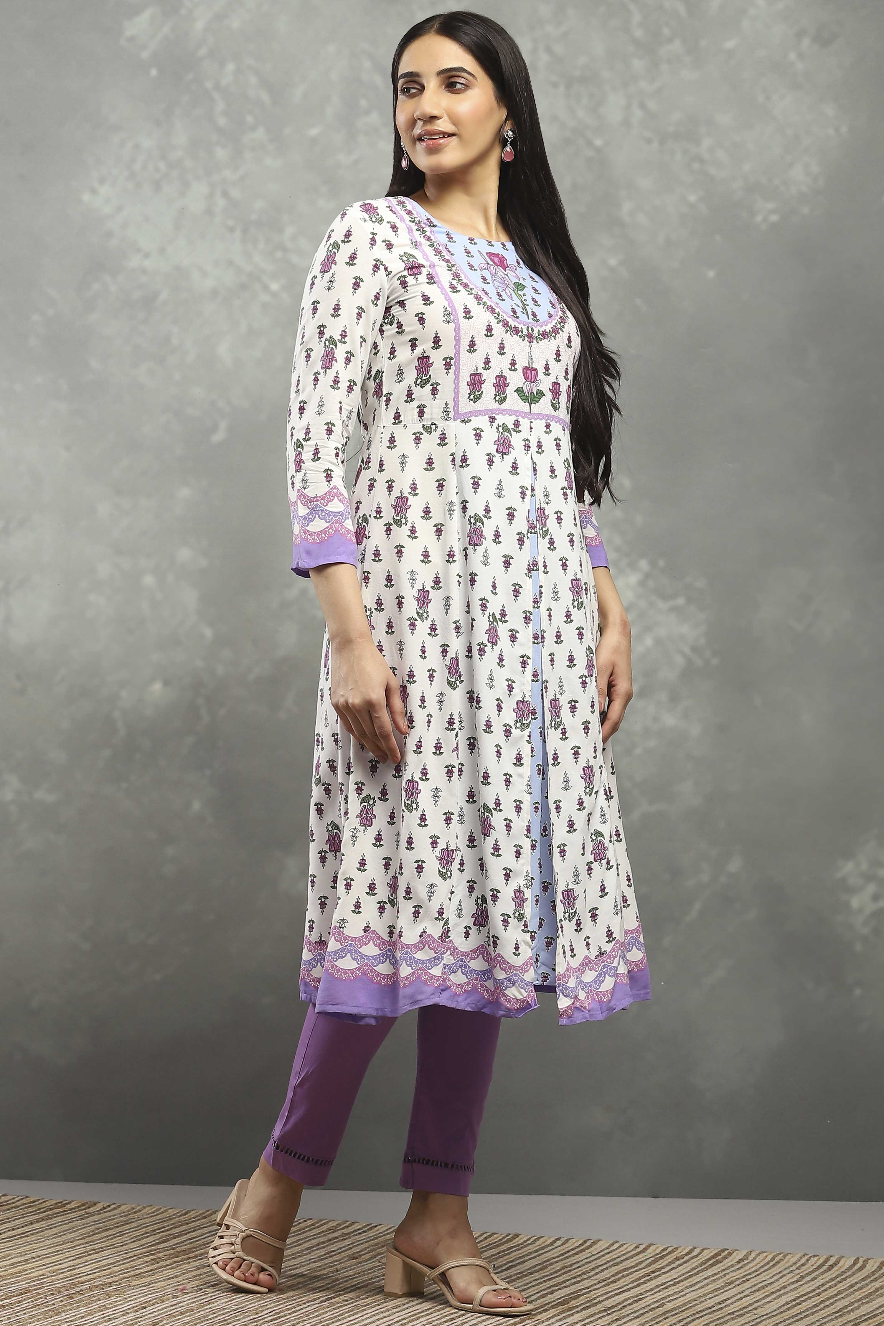 White Polyester Straight Kurta Pants Set image number 5