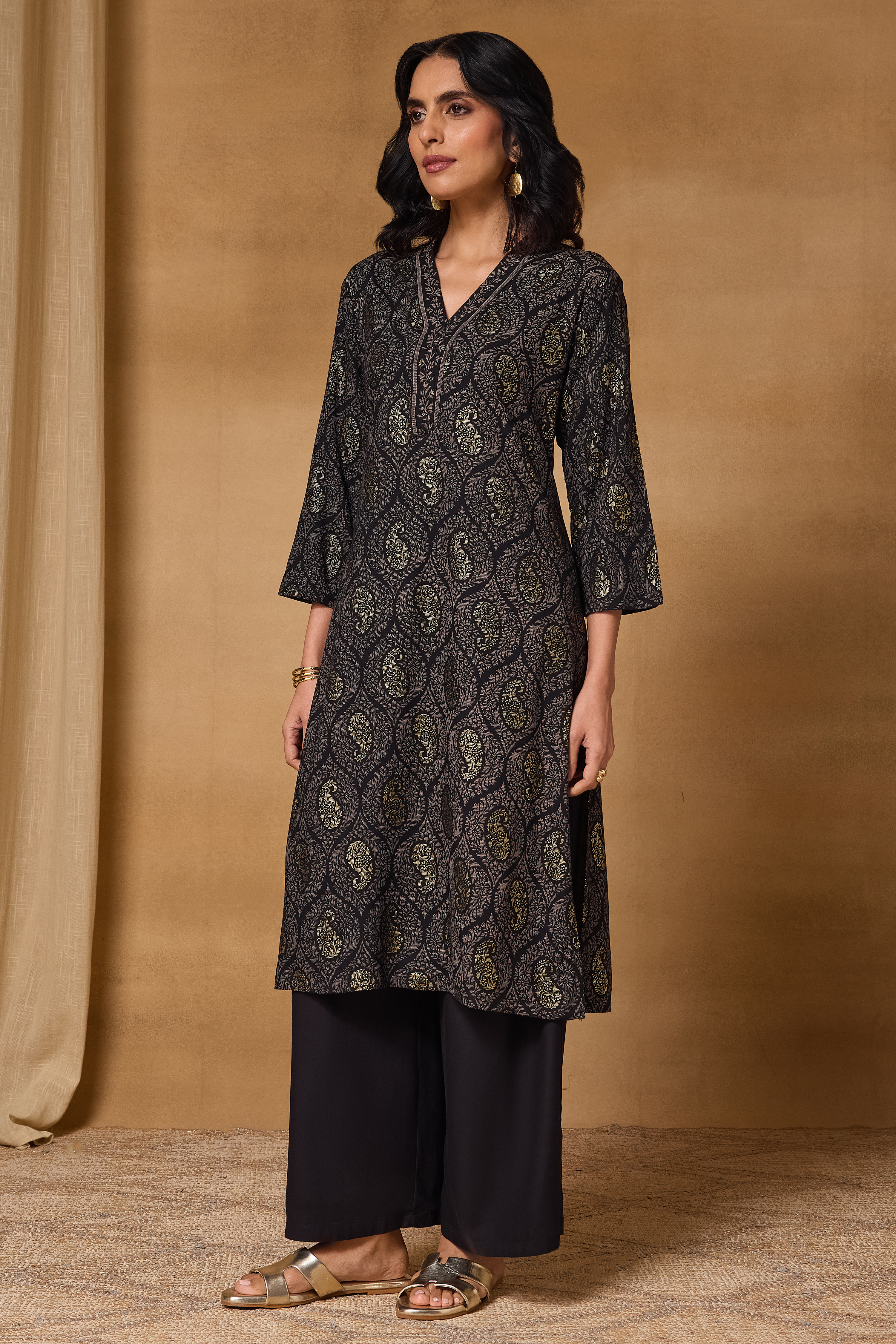 Red Printed Viscose Rayon Straight Kurta image number 7