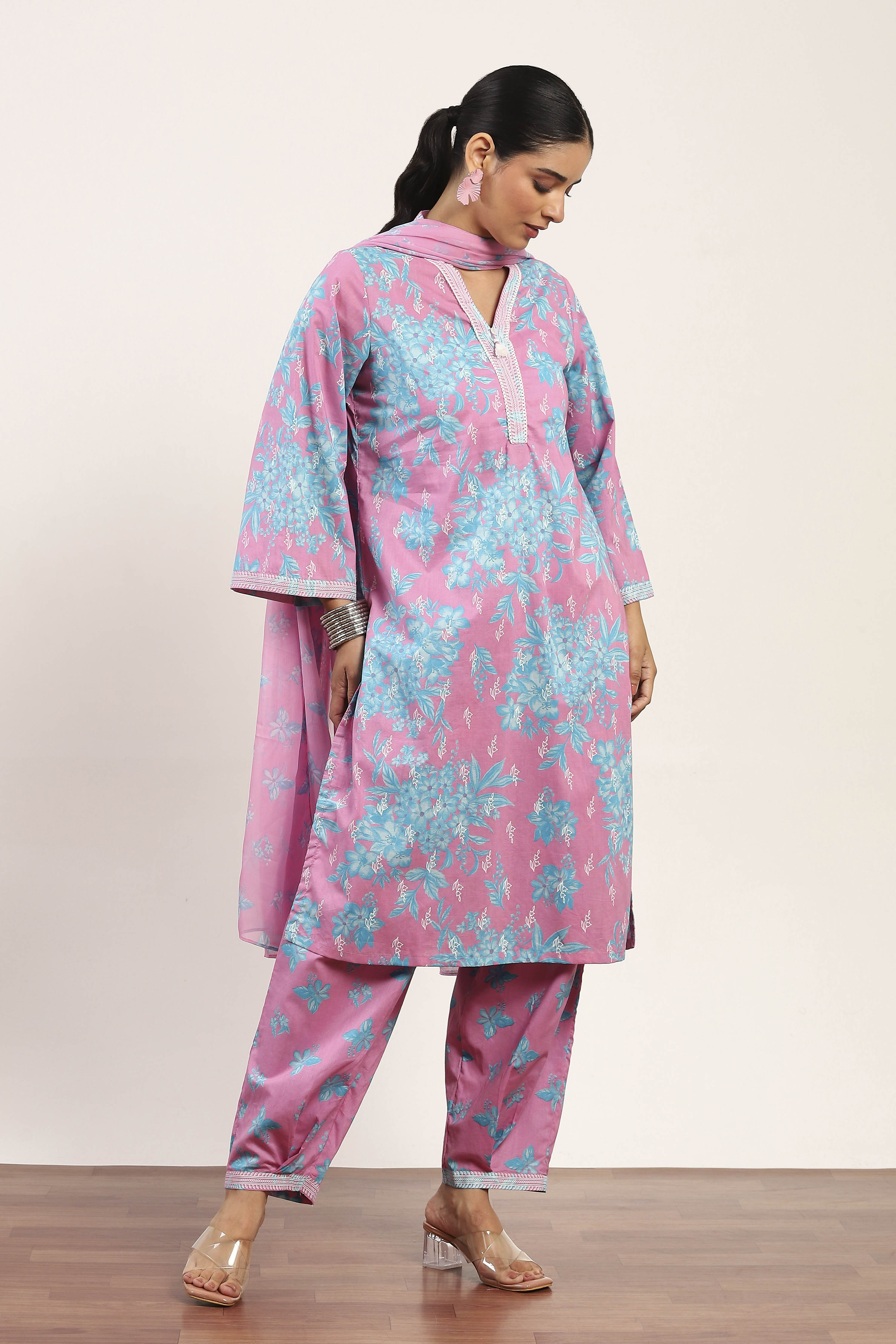 Pink Cotton Straight Suit Sets image number 5